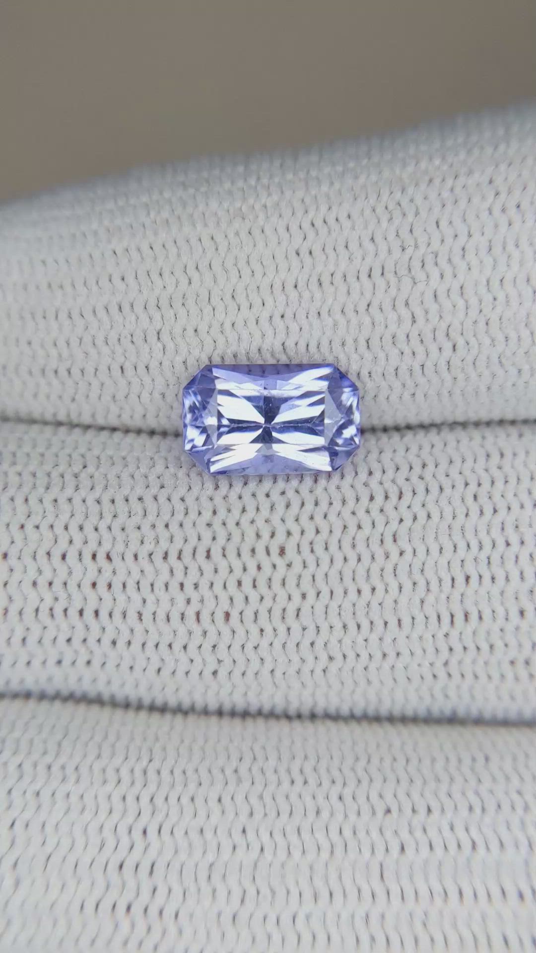 2.51 Ct. Blue Sapphire from Ceylon (Sri Lanka) Size Video