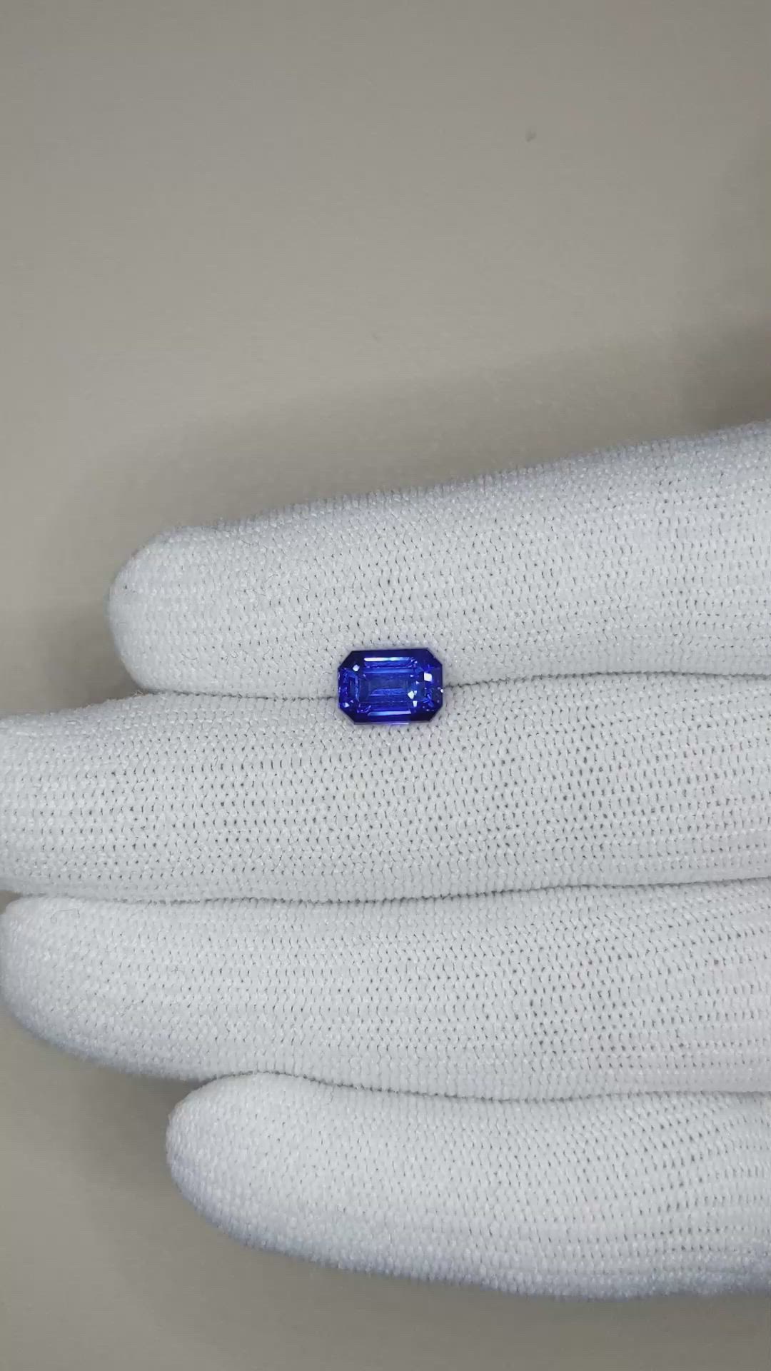 2.50 Ct. Blue Sapphire from Ceylon (Sri Lanka) Size Video