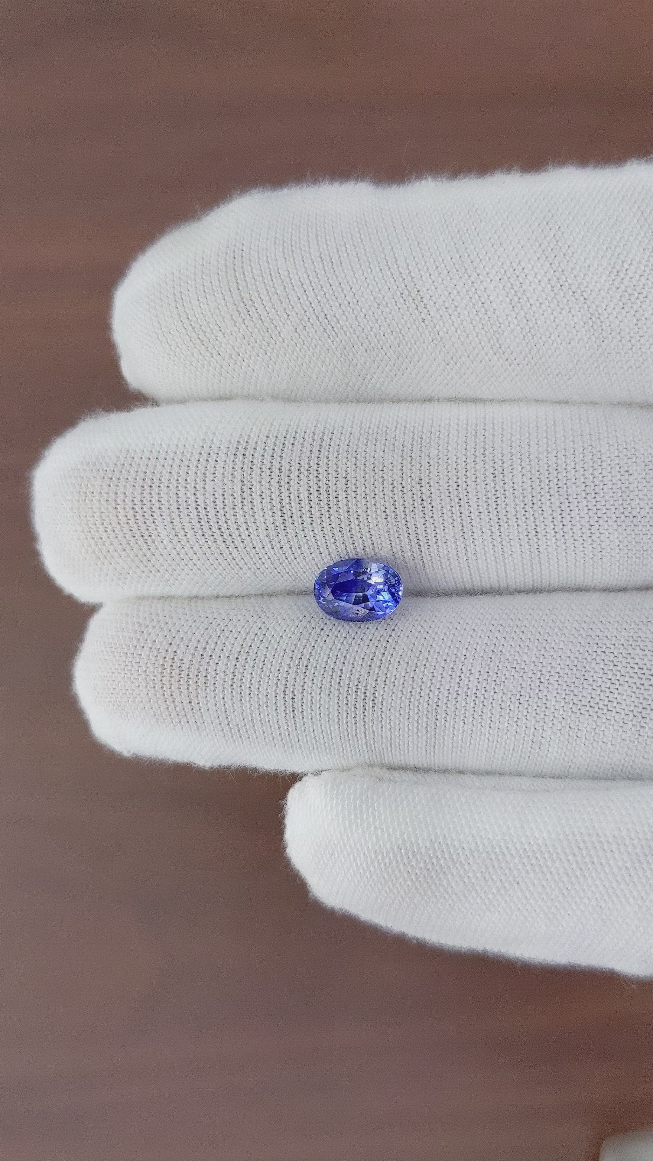 1.42 Ct. Blue Sapphire from Ceylon (Sri Lanka) Size Video