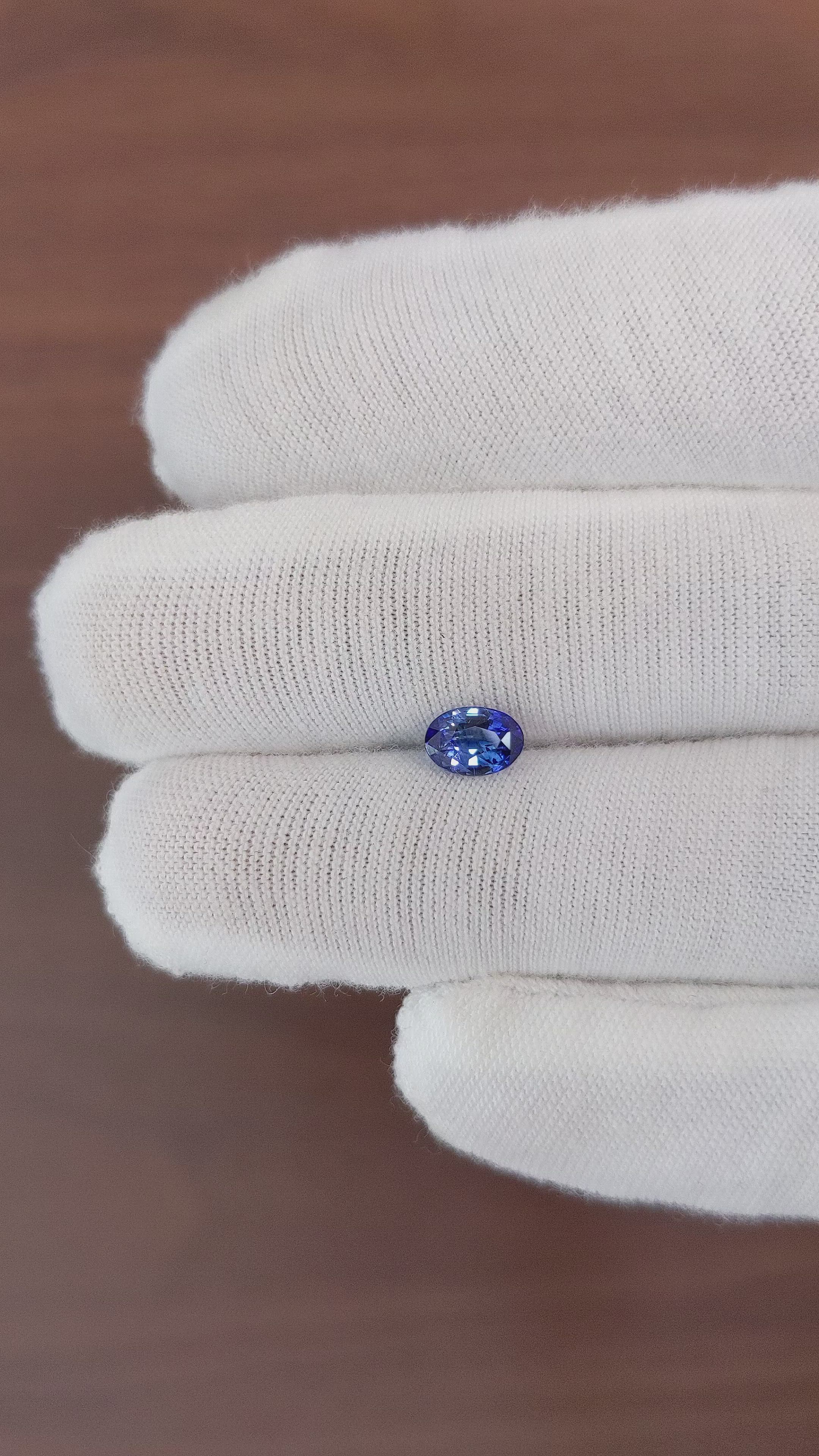 0.84 Ct. Blue Sapphire from Ceylon (Sri Lanka) Size Video