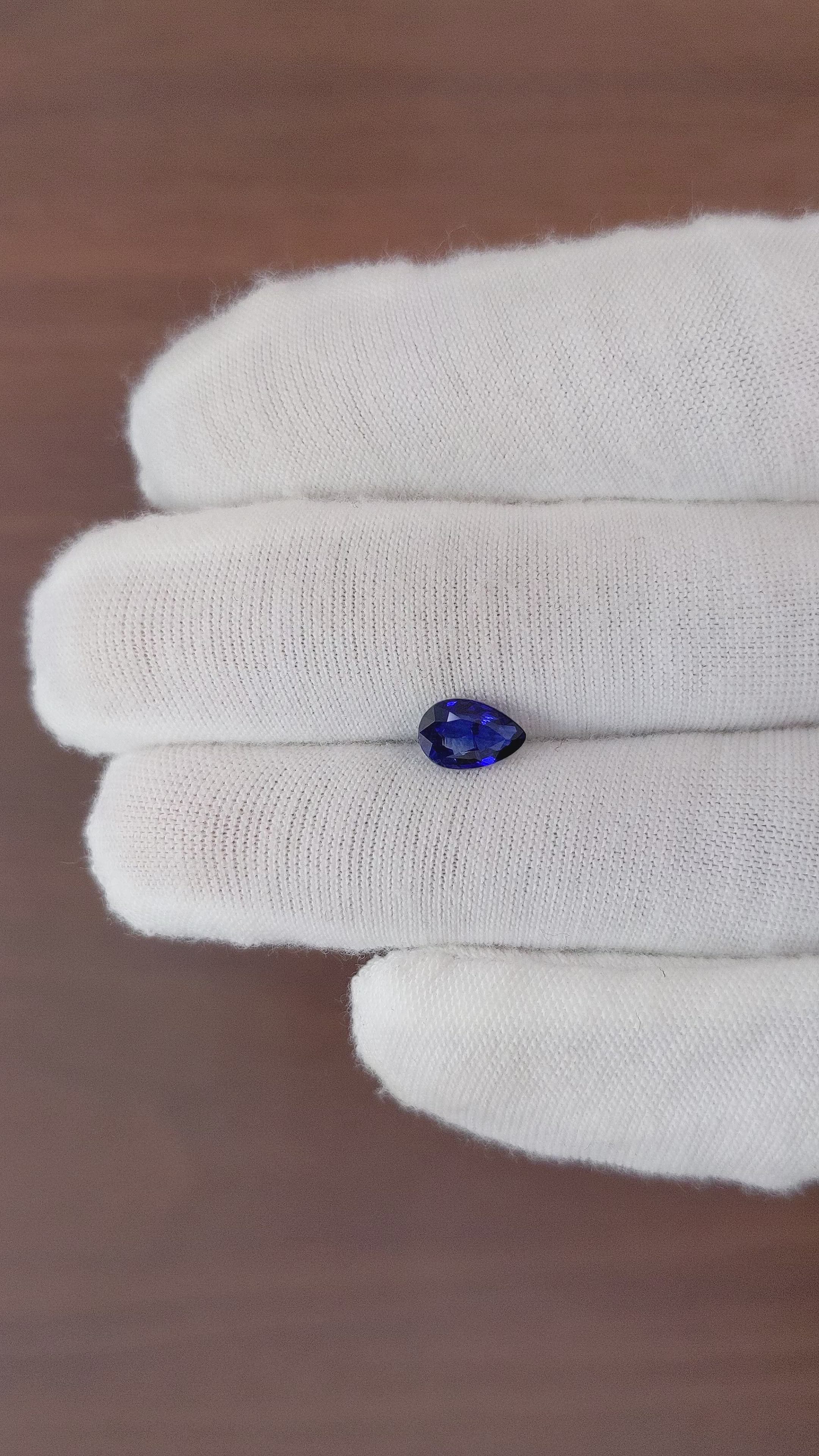 0.97 Ct. Blue Sapphire from Ceylon (Sri Lanka) Size Video