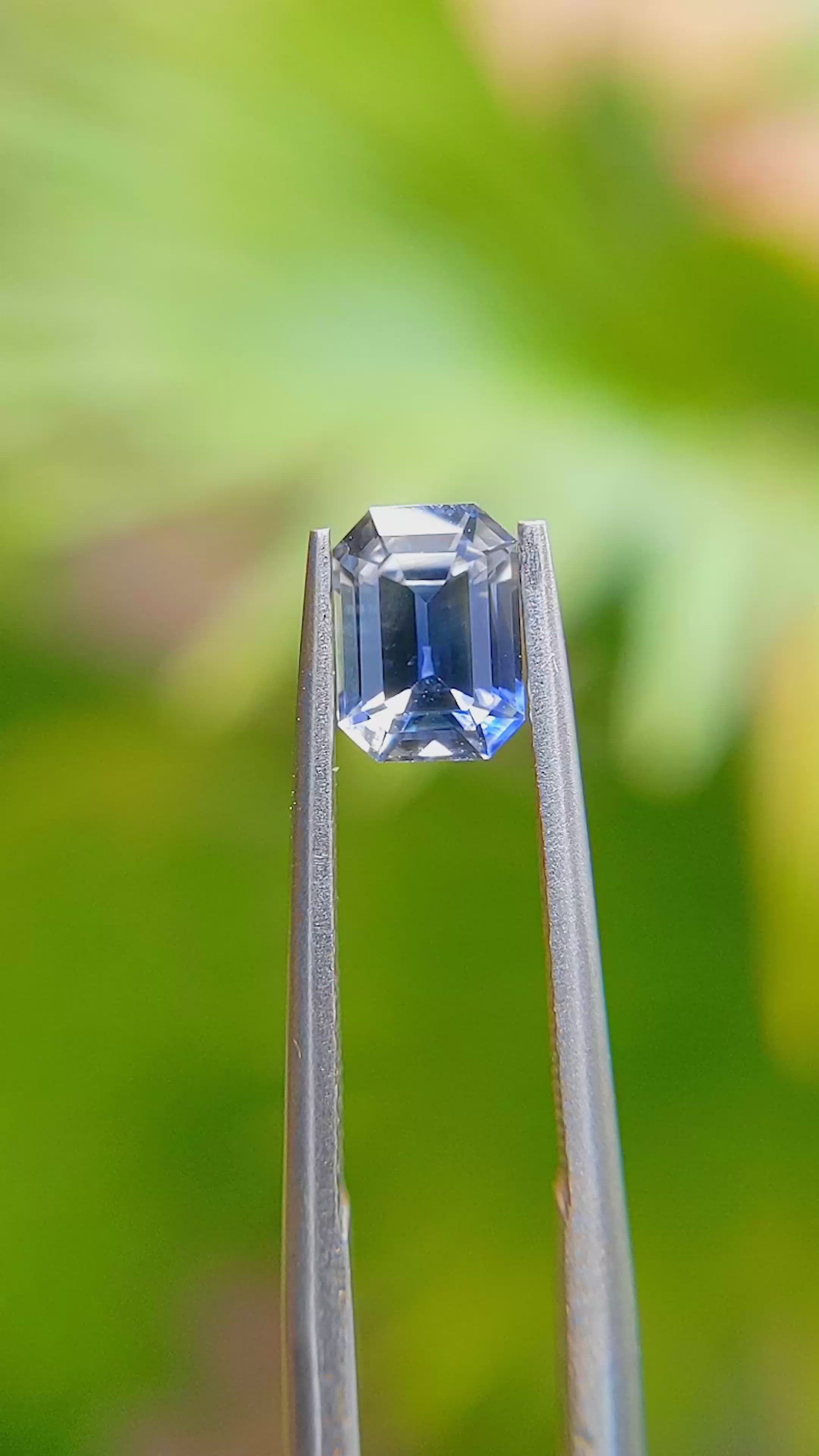 1.13 Ct. Bi Color Sapphire from Ceylon (Sri Lanka) Size Video