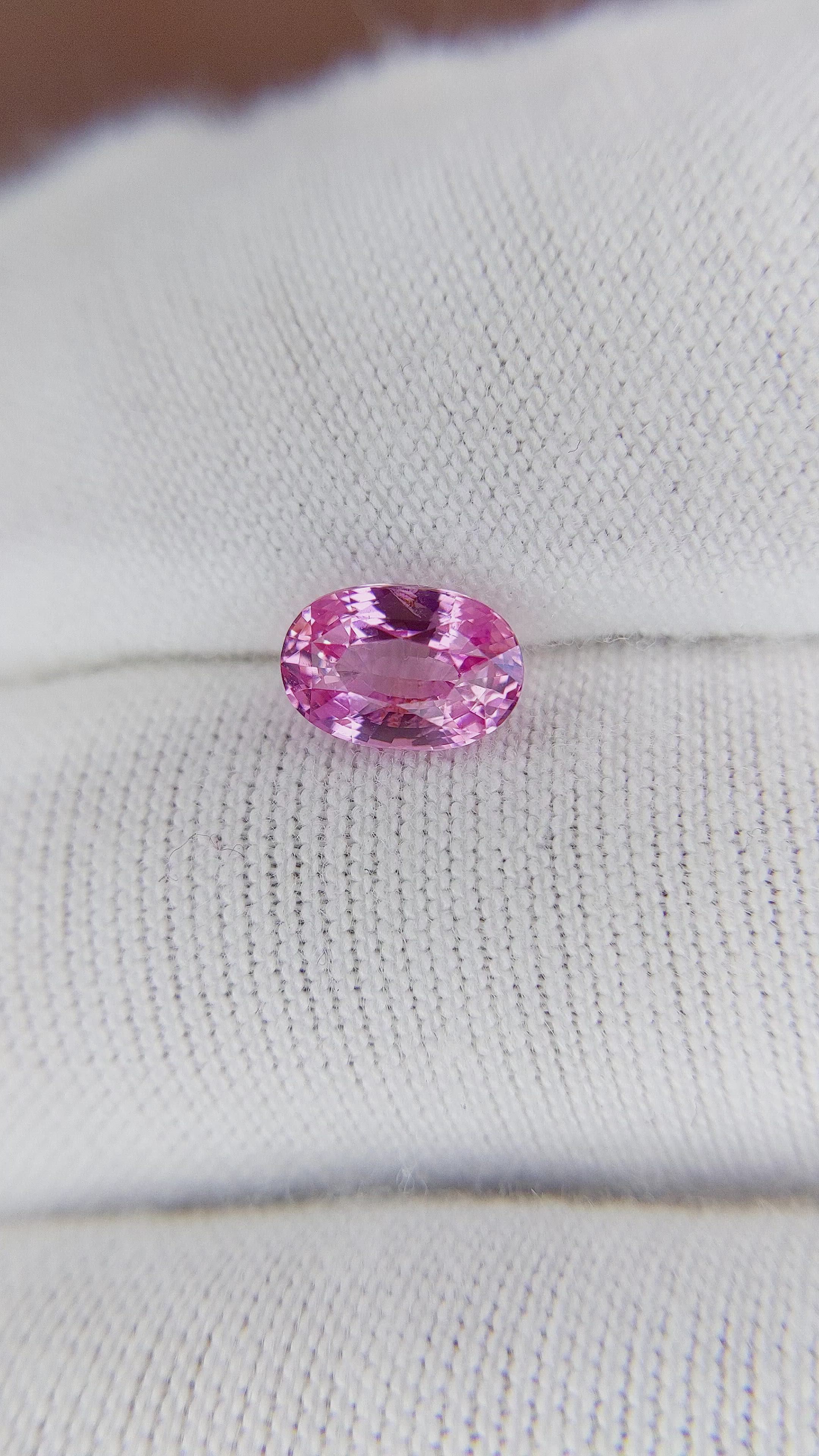 1.08 Ct. Pink Sapphire from Ceylon (Sri Lanka) Size Video
