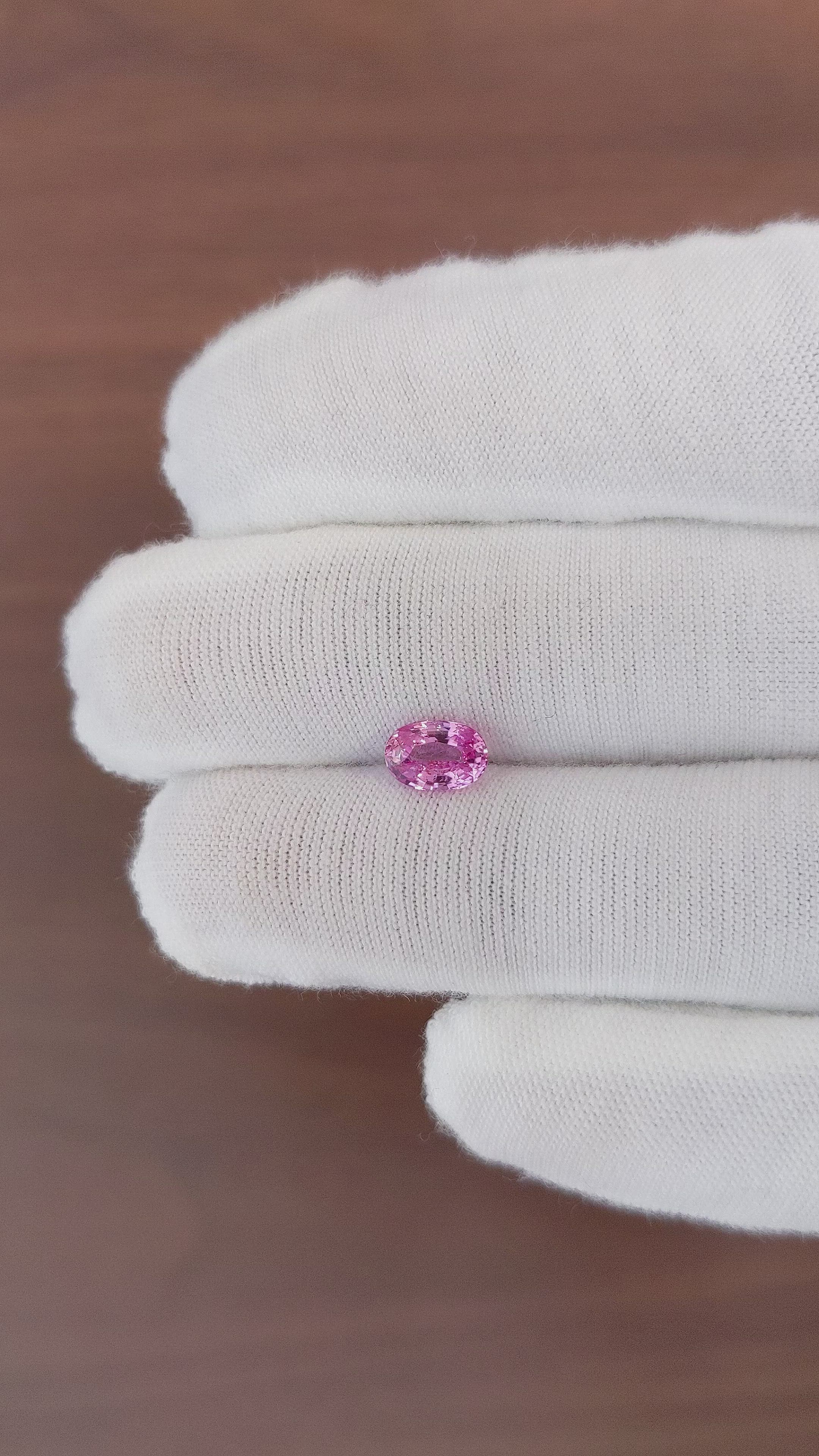 1.08 Ct. Pink Sapphire from Ceylon (Sri Lanka) Size Video