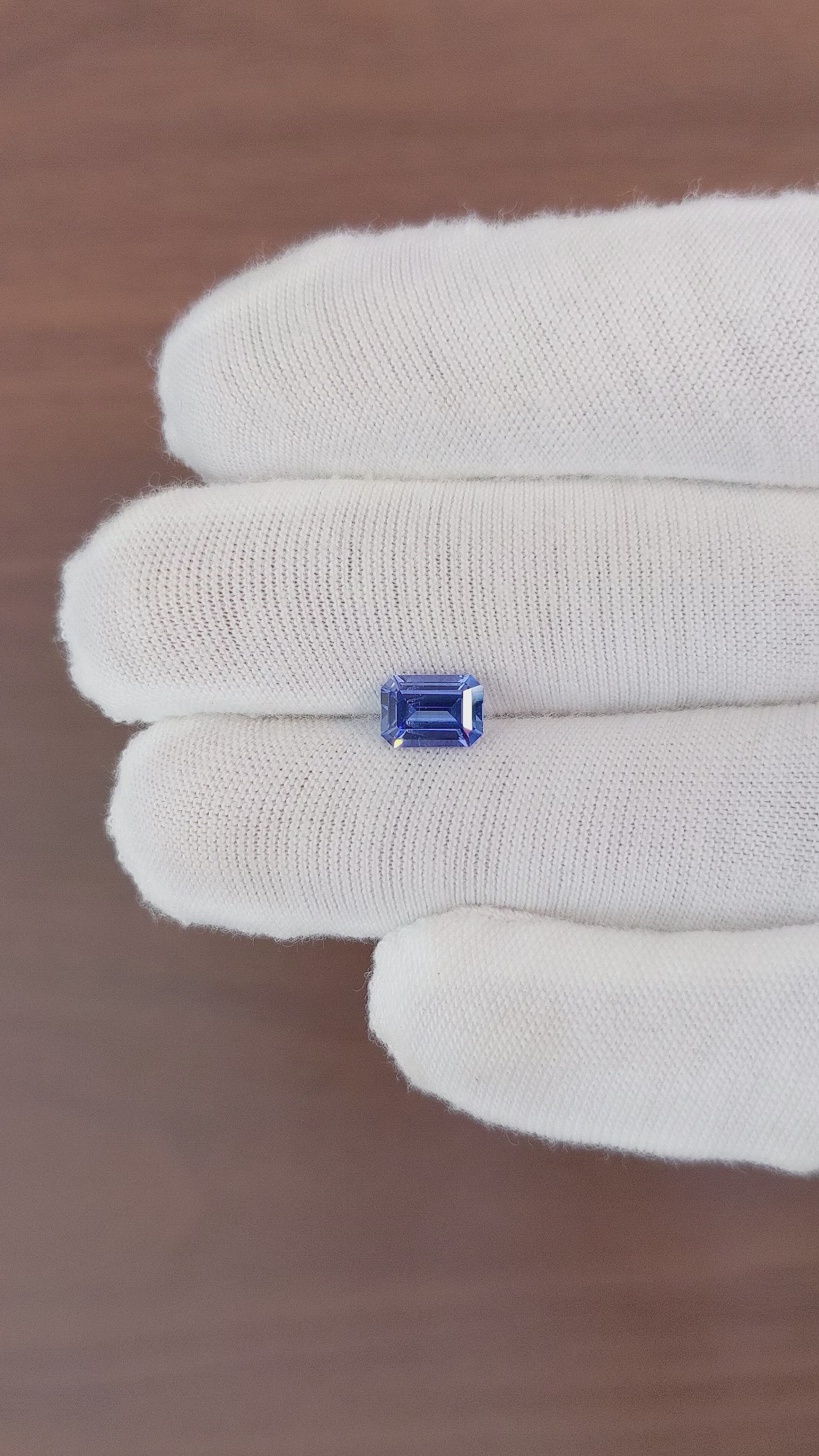 1.30 Ct. Blue Sapphire from Ceylon (Sri Lanka) Size Video