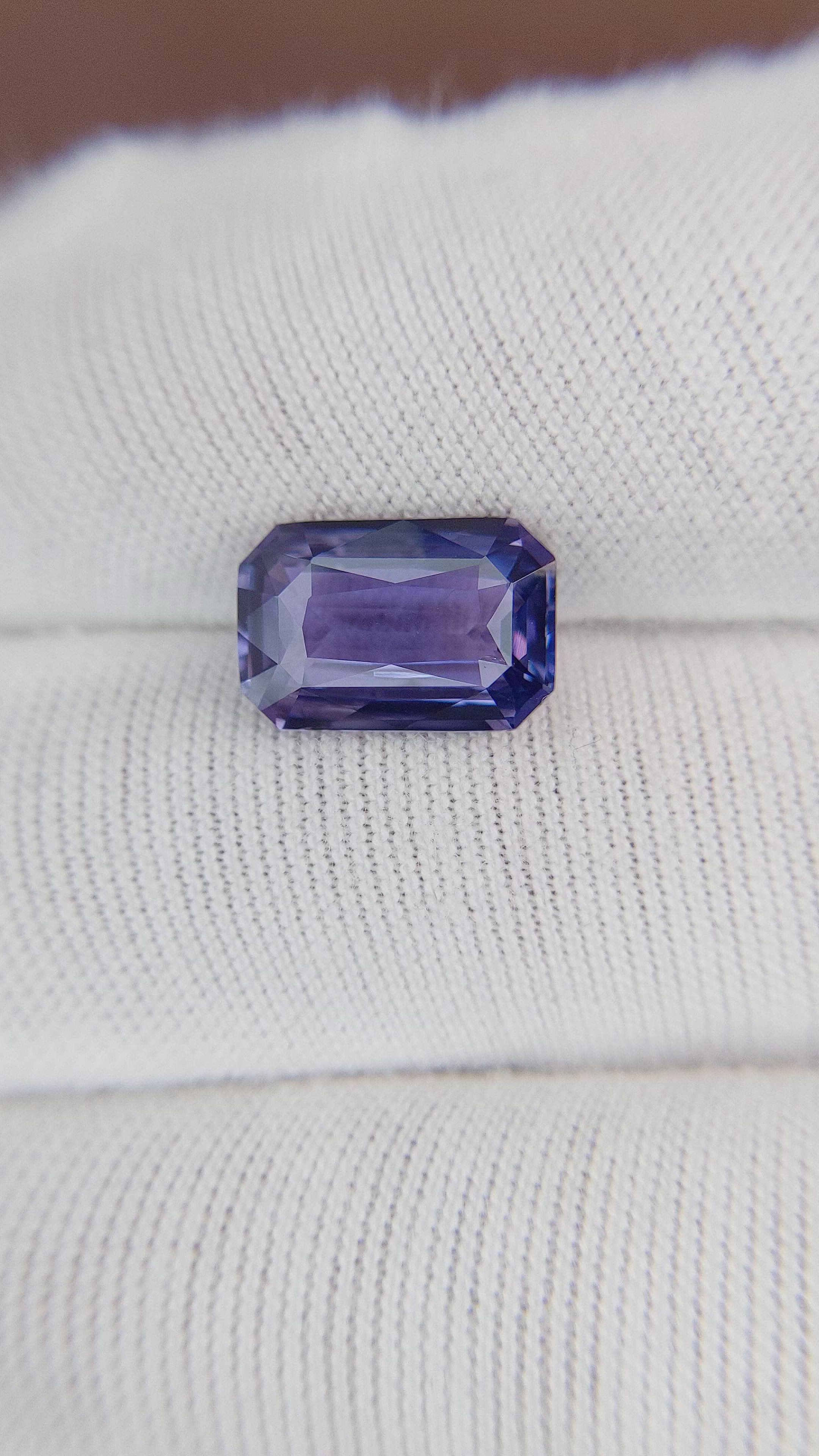 4.02 Ct. Color Change Sapphire from Ceylon (Sri Lanka) Size Video