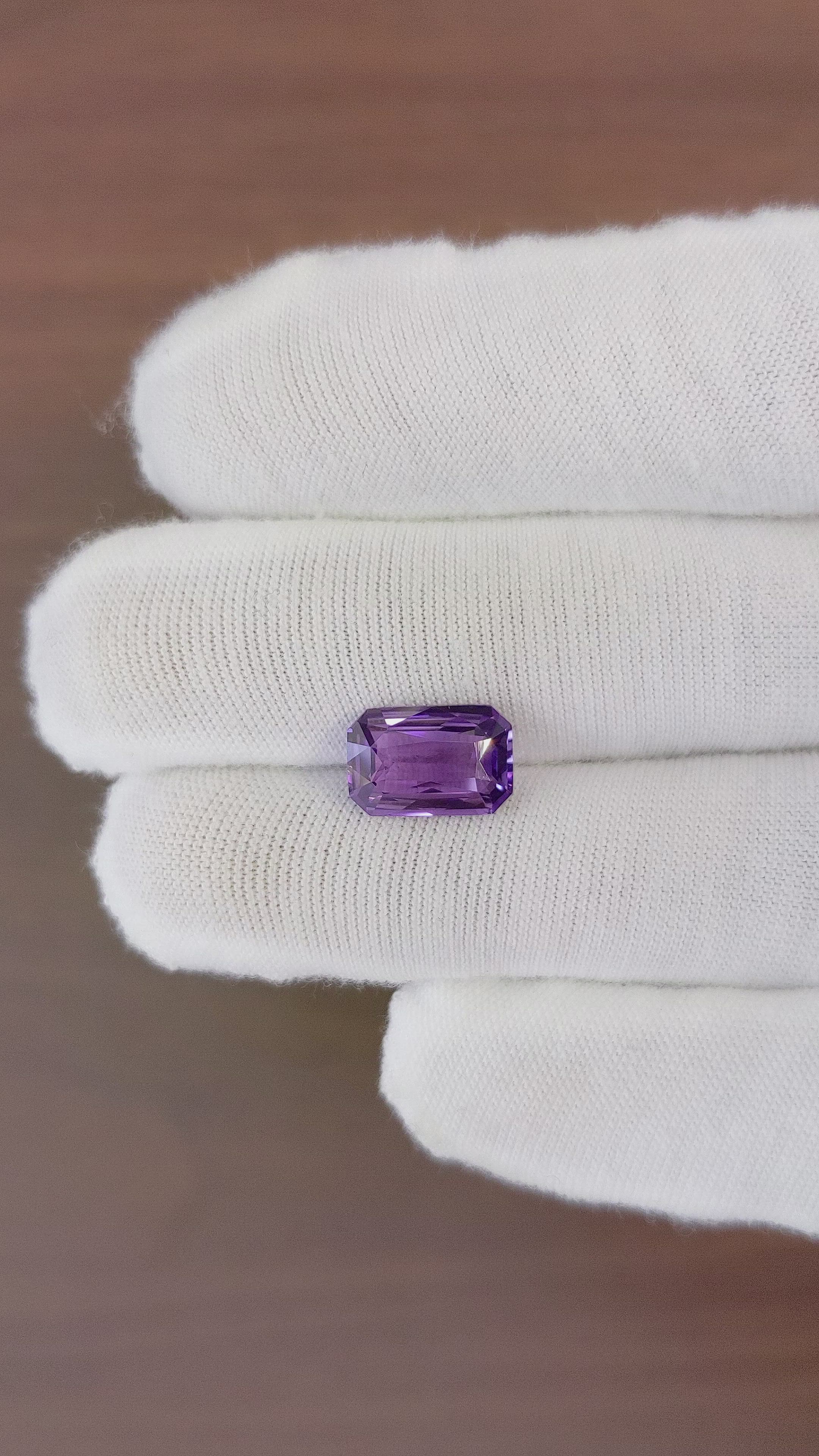4.02 Ct. Color Change Sapphire from Ceylon (Sri Lanka) Size Video