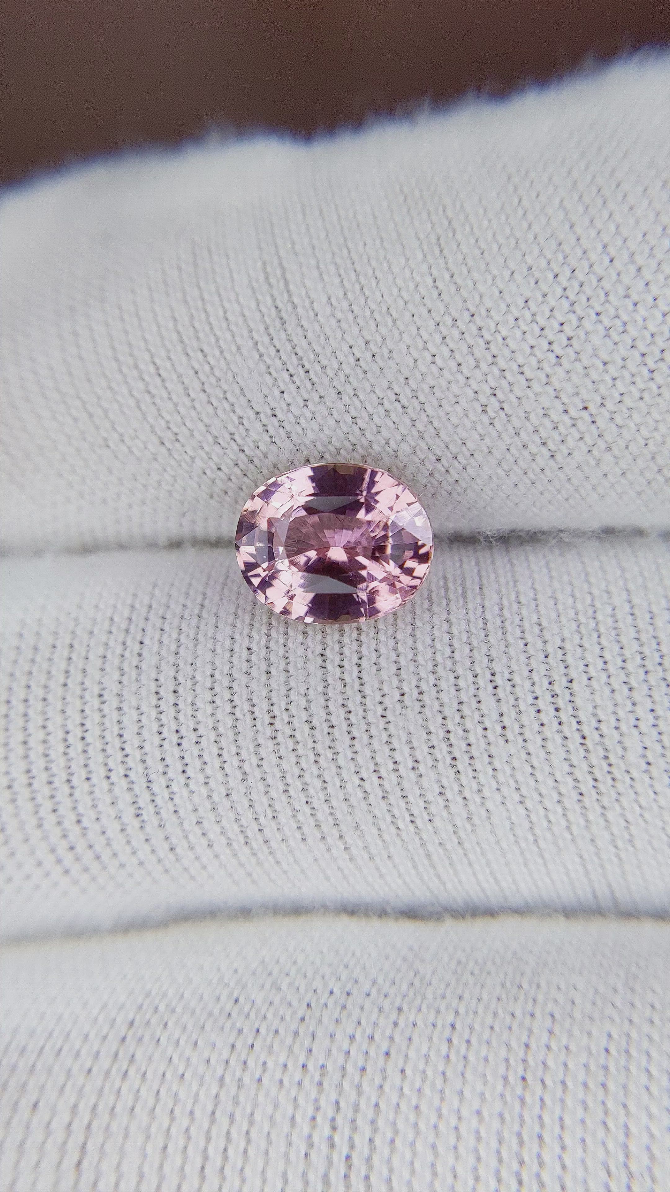2.09 Ct. Pink Sapphire from Ceylon (Sri Lanka) Size Video