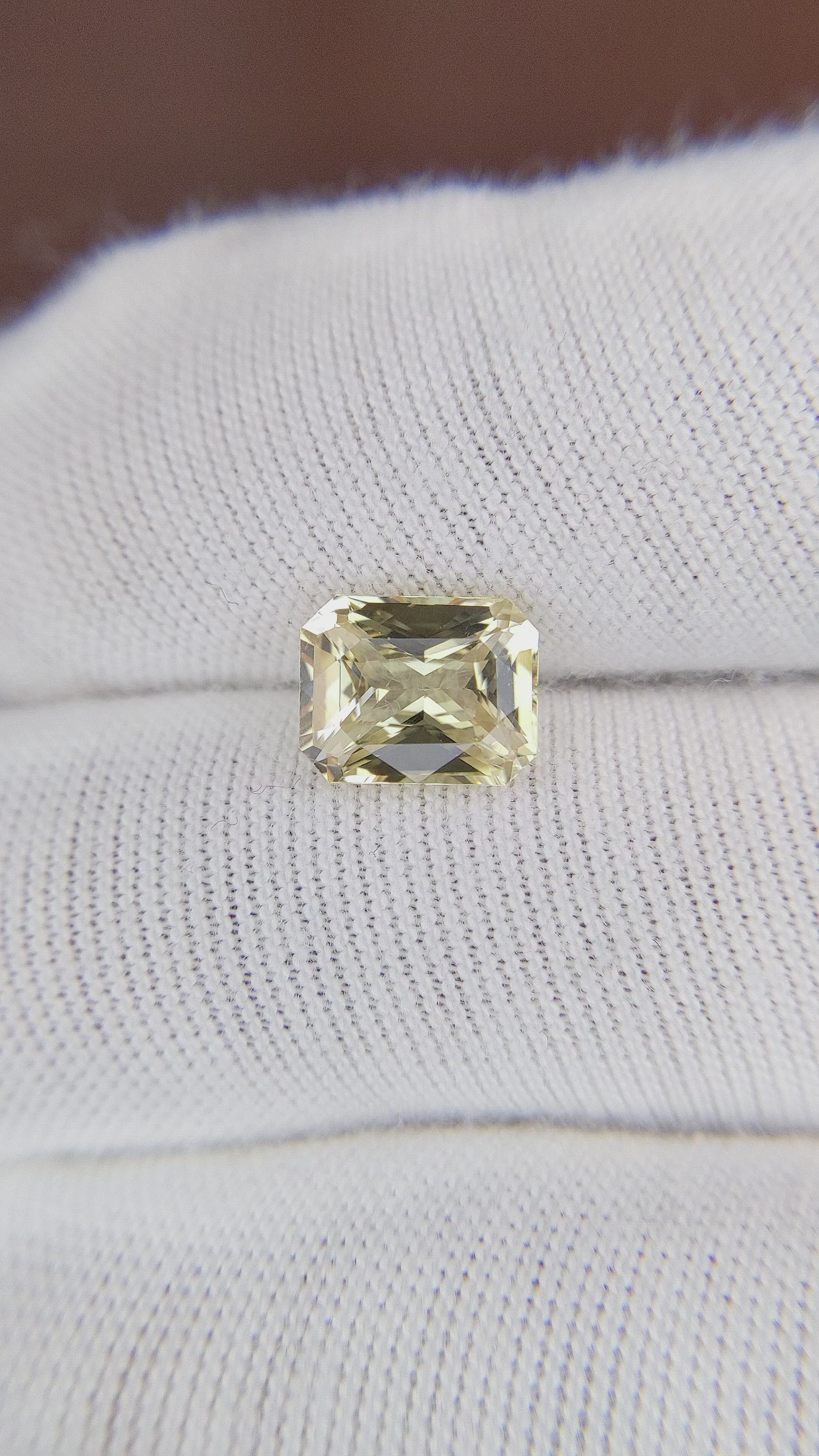 2.14 Ct. Sapphire from Ceylon (Sri Lanka) Size Video