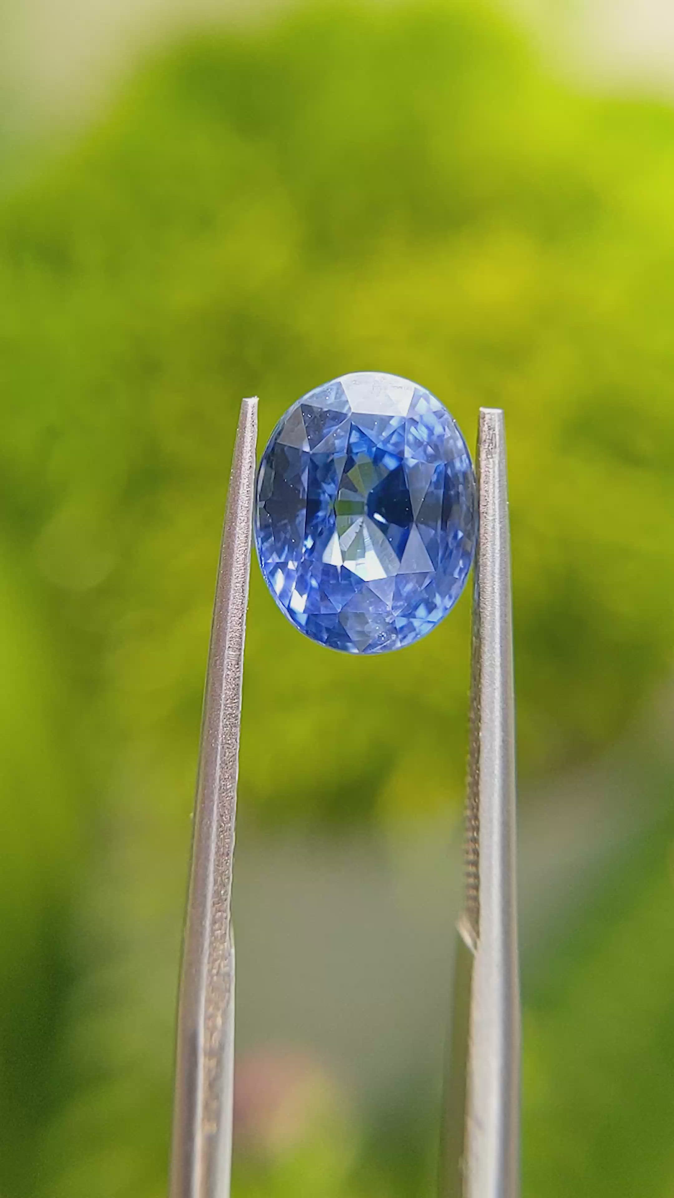 3.52 Ct. Blue Sapphire from Ceylon (Sri Lanka) Size Video