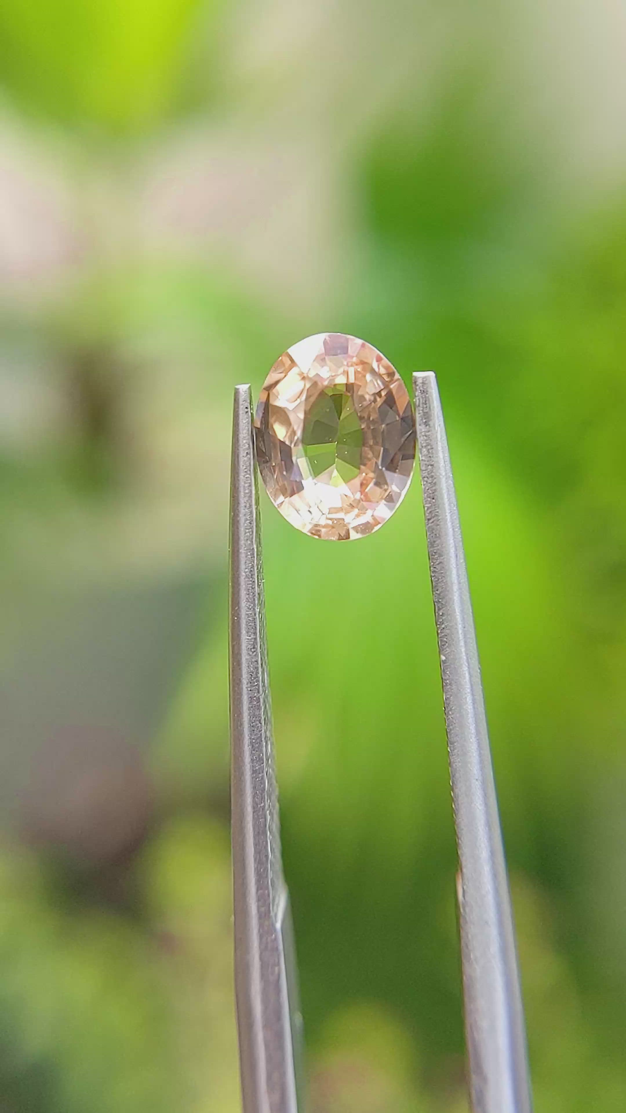 0.95 Ct. Peach Sapphire from Ceylon (Sri Lanka) Size Video