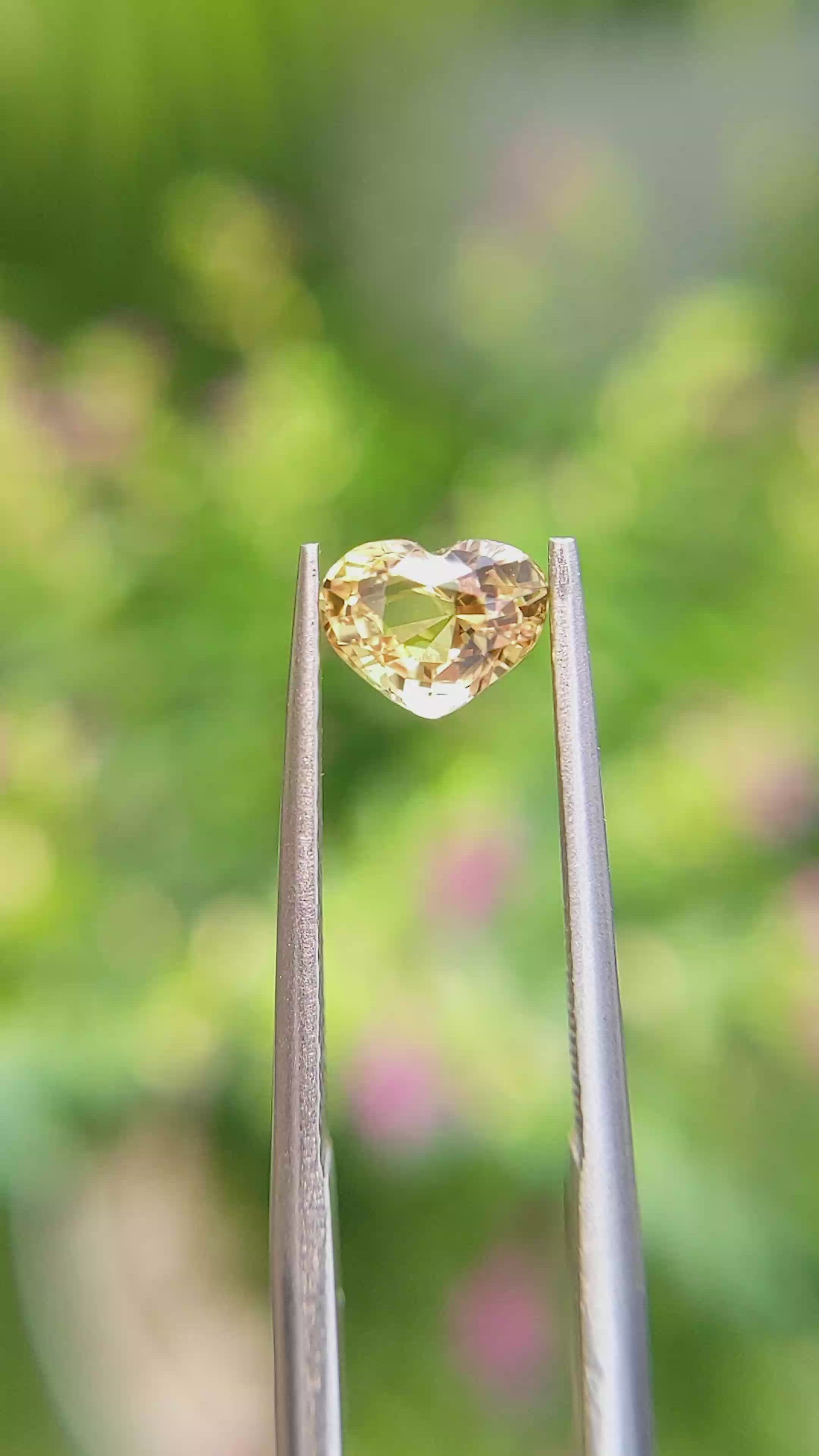 1.05 Ct. Peach Sapphire from Ceylon (Sri Lanka) Size Video