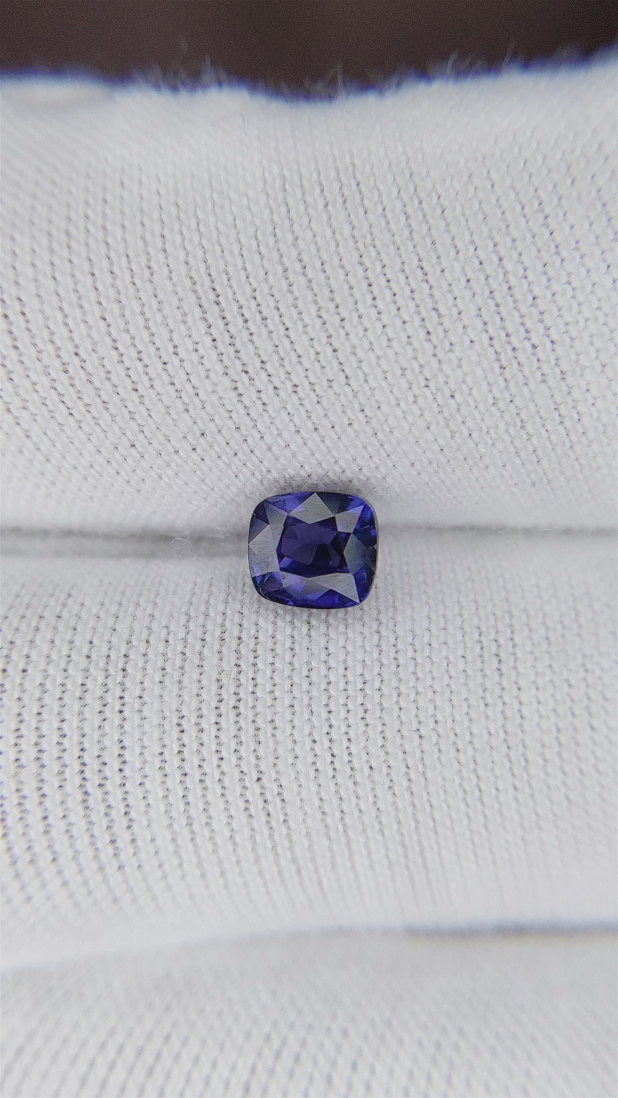 1.04 Ct. Color Change Sapphire from Ceylon (Sri Lanka) Size Video