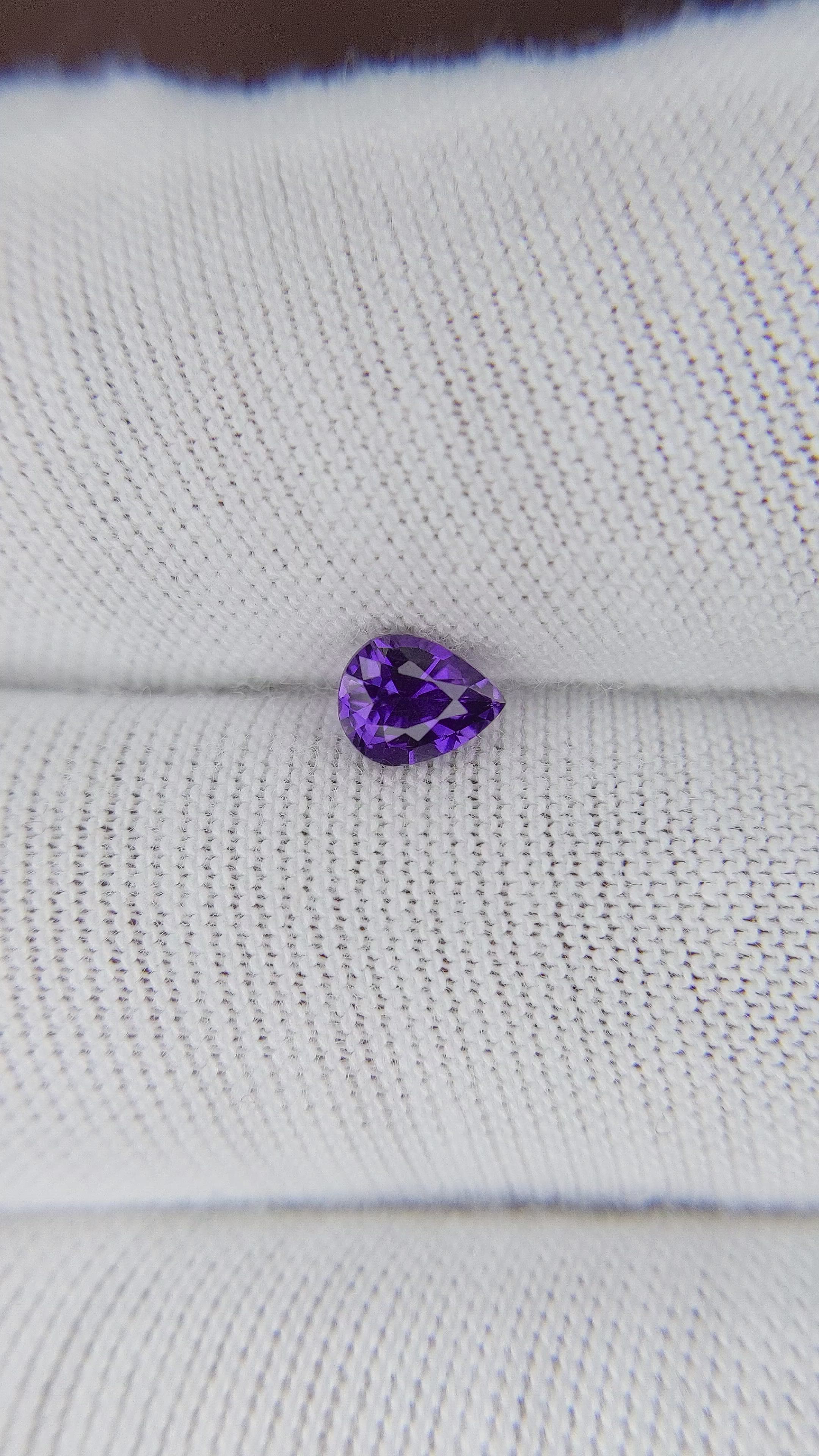 0.50 Ct. Color Change Sapphire from Ceylon (Sri Lanka) Size Video