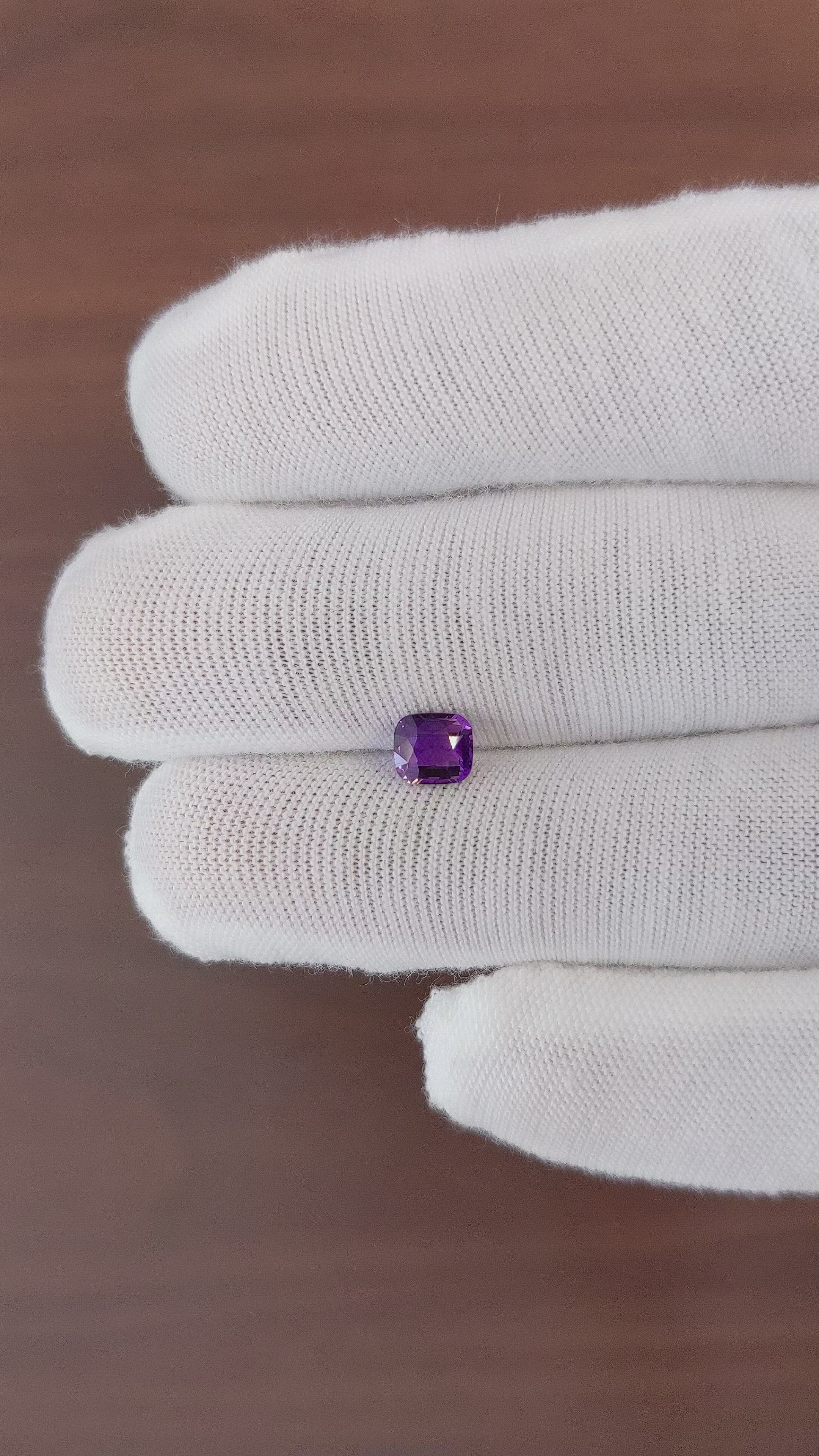 0.88 Ct. Color Change Sapphire from Ceylon (Sri Lanka) Size Video