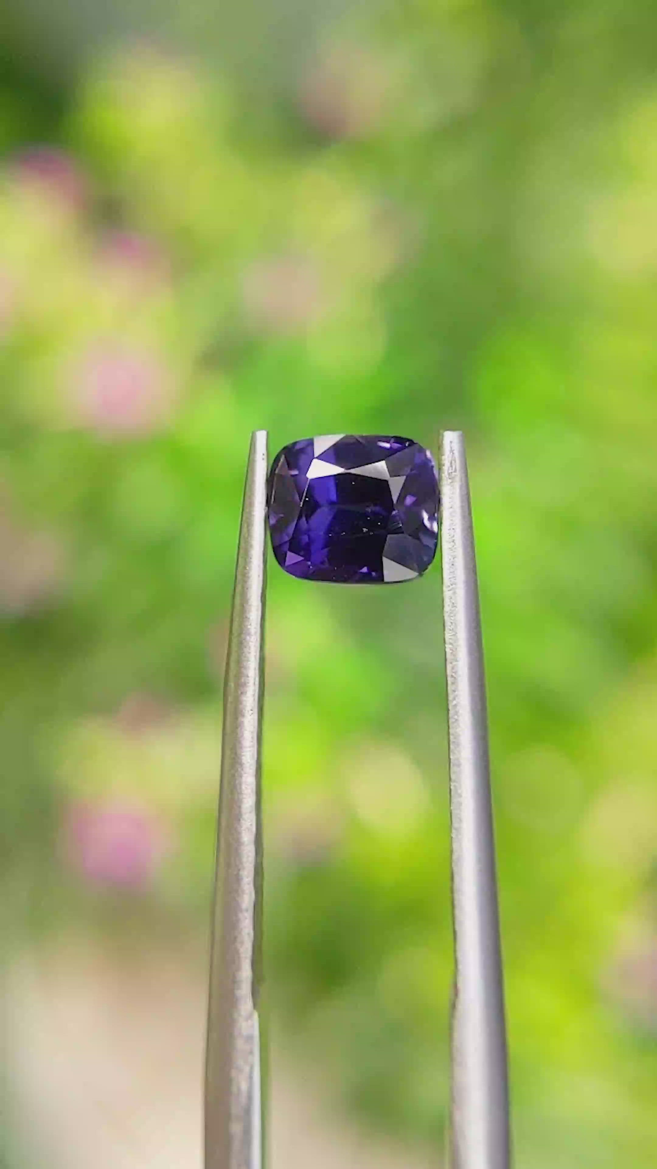 1.00 Ct. Color Change Sapphire from Ceylon (Sri Lanka) Size Video