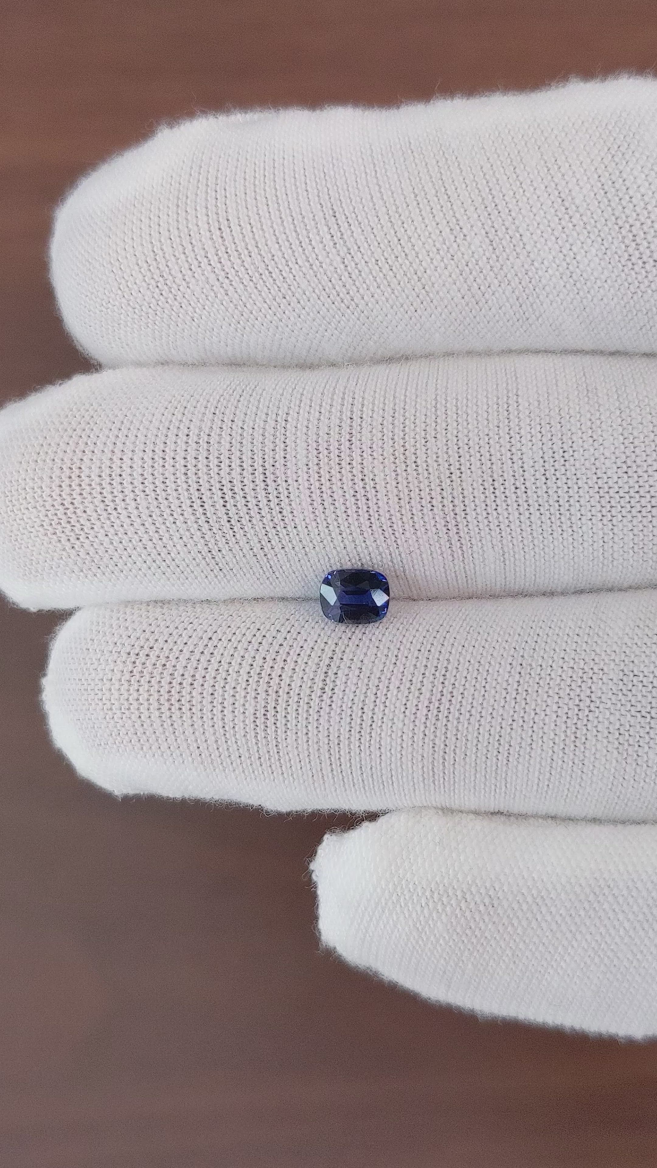 0.66 Ct. Blue Sapphire from Ceylon (Sri Lanka) Size Video