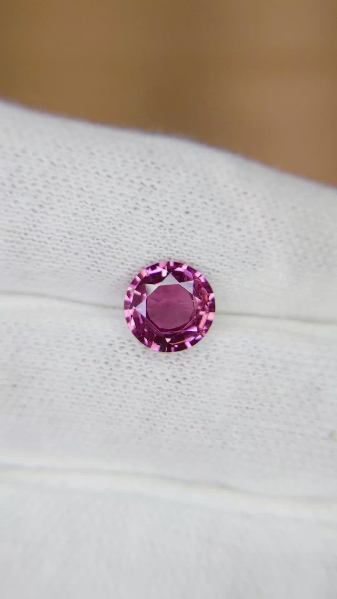 2.23 Ct. Pink Sapphire from Ceylon (Sri Lanka) Size Video
