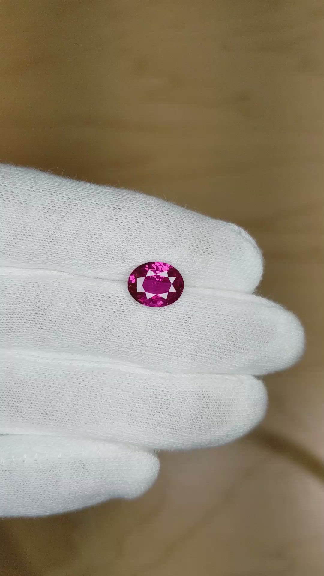 3.05 Ct. Pink Sapphire from Ceylon (Sri Lanka) Size Video