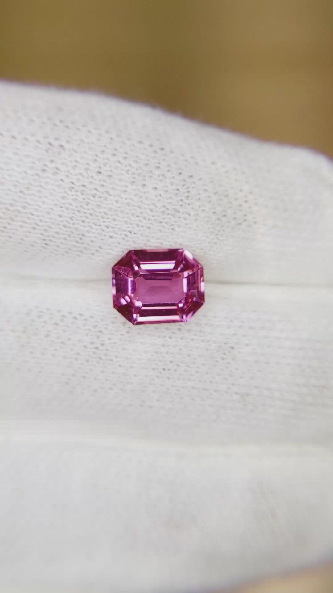 2.19 Ct. Pink Sapphire from Ceylon (Sri Lanka) Size Video