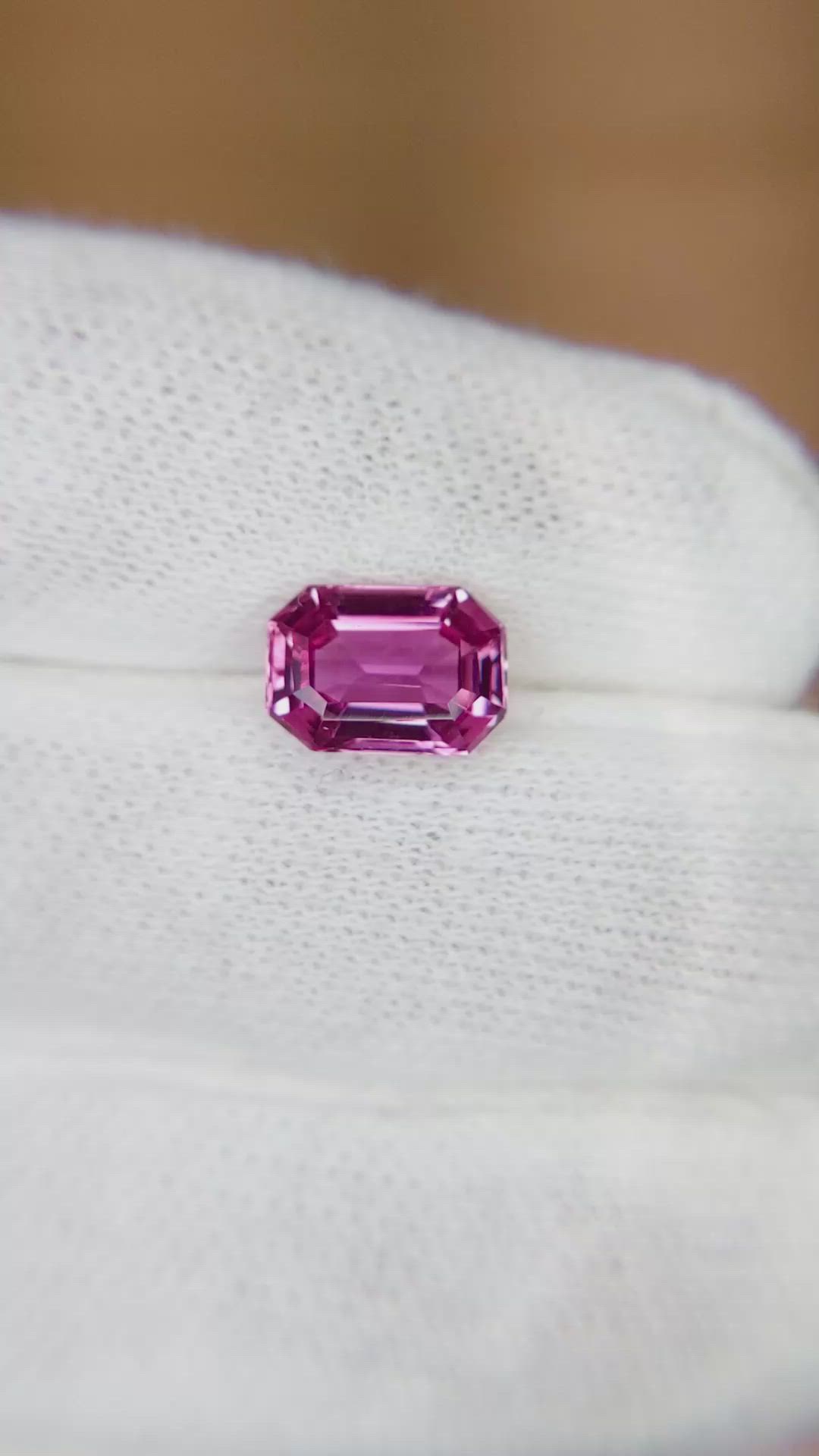 2.43 Ct. Pink Sapphire from Ceylon (Sri Lanka) Size Video