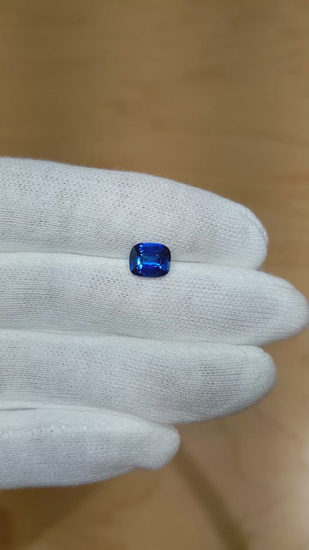 2.04 Ct. Blue Sapphire from Ceylon (Sri Lanka) Size Video
