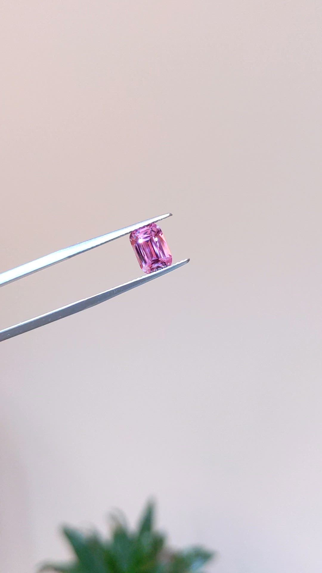 2.17 Ct. Pink Sapphire from Ceylon (Sri Lanka) Size Video