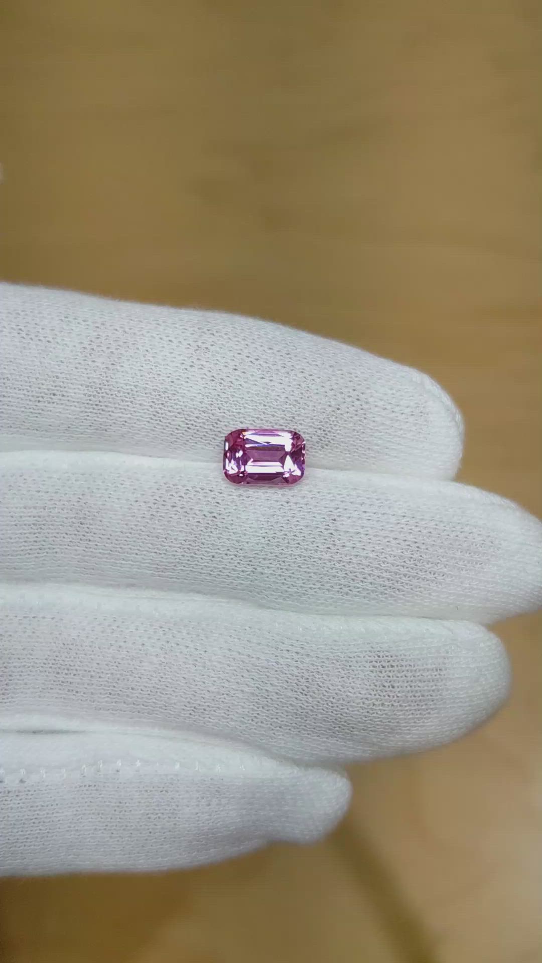 2.17 Ct. Pink Sapphire from Ceylon (Sri Lanka) Size Video
