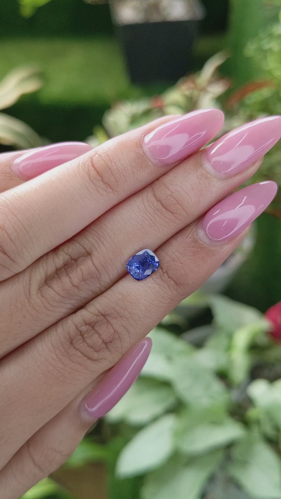 1.56 Ct. Blue Sapphire from Ceylon (Sri Lanka) Size Video