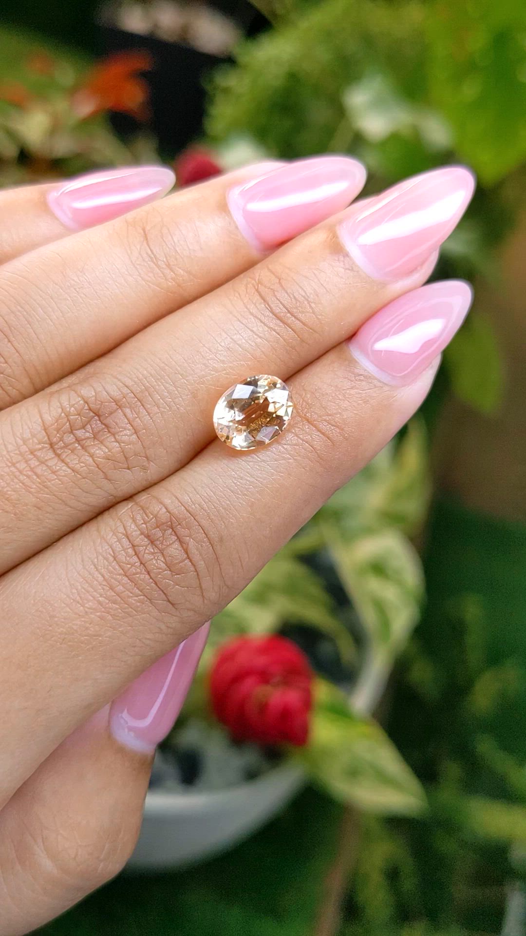 3.87 Ct. Peach Sapphire from Ceylon (Sri Lanka) Size Video