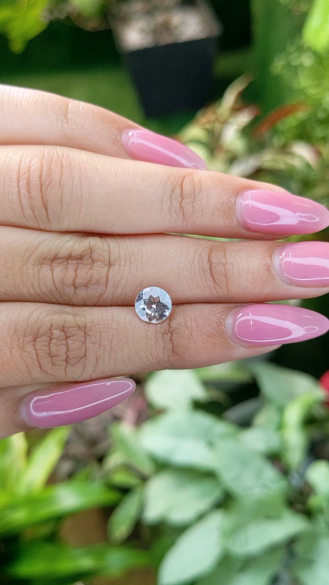 1.54 Ct. White Sapphire from Ceylon (Sri Lanka) Size Video