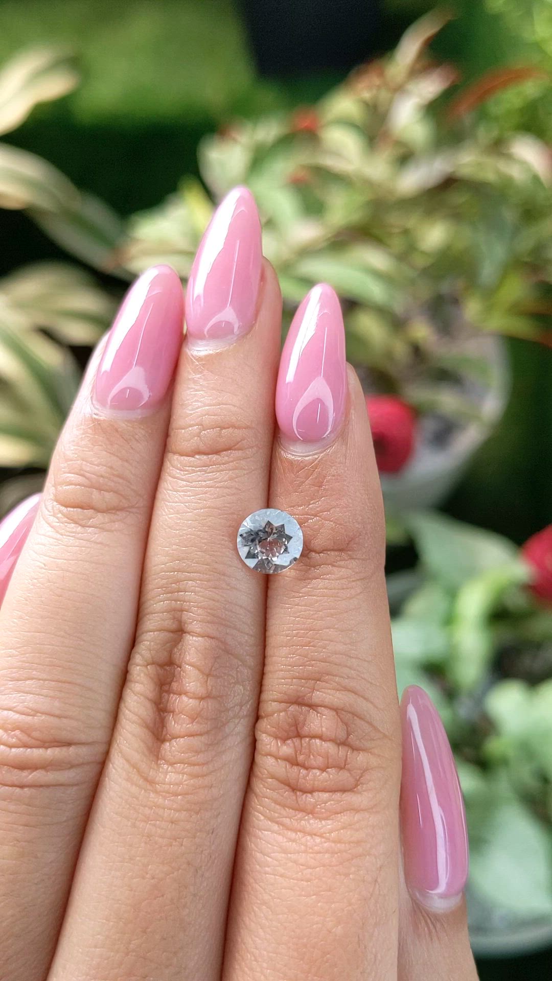 1.54 Ct. White Sapphire from Ceylon (Sri Lanka) Size Video