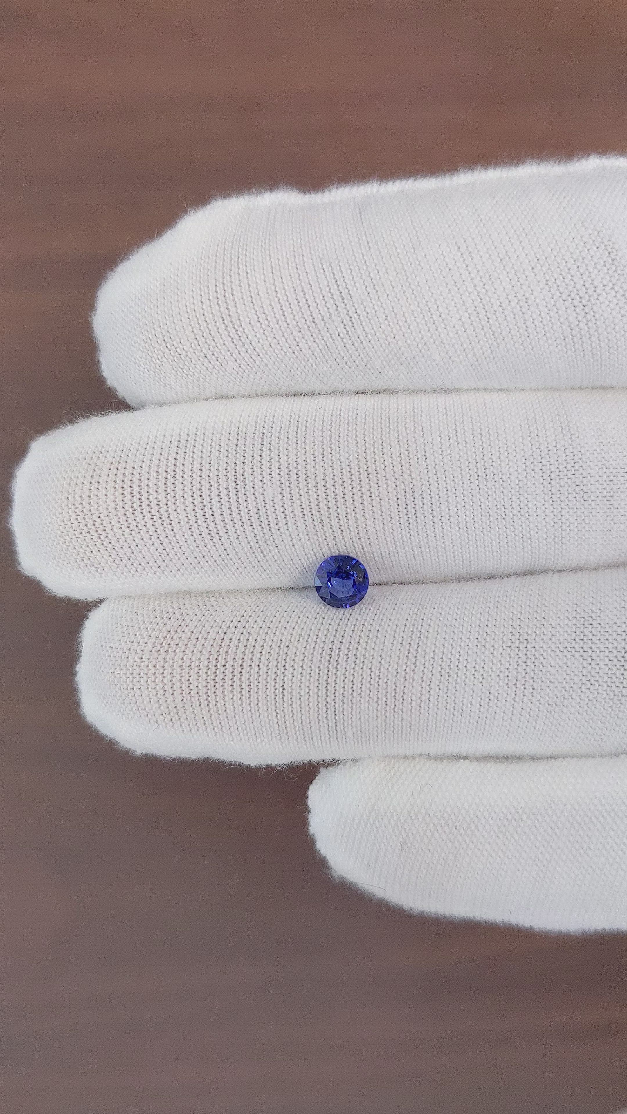 0.54 Ct. Blue Sapphire from Ceylon (Sri Lanka) Size Video