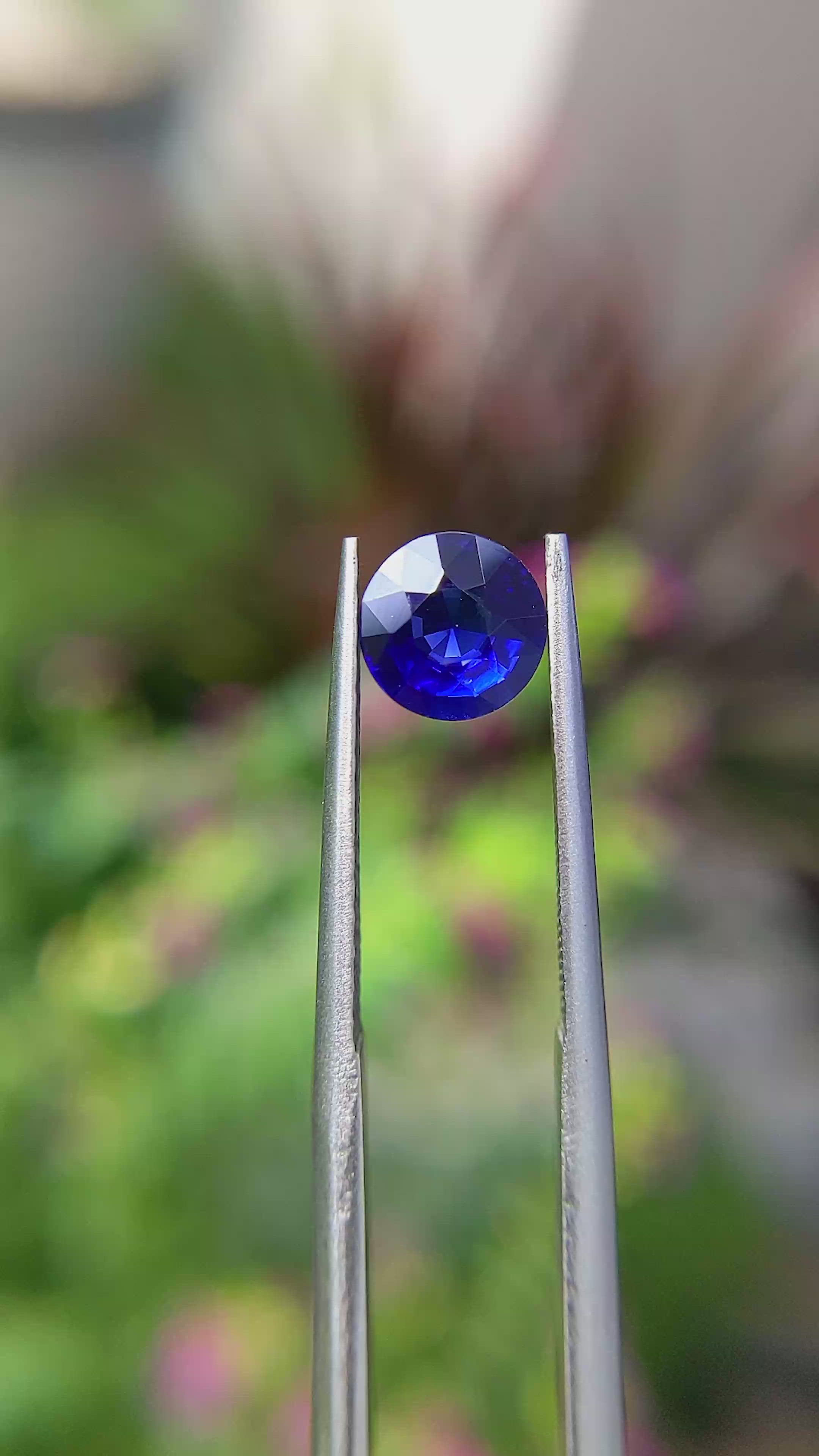 1.18 Ct. Blue Sapphire from Ceylon (Sri Lanka) Size Video