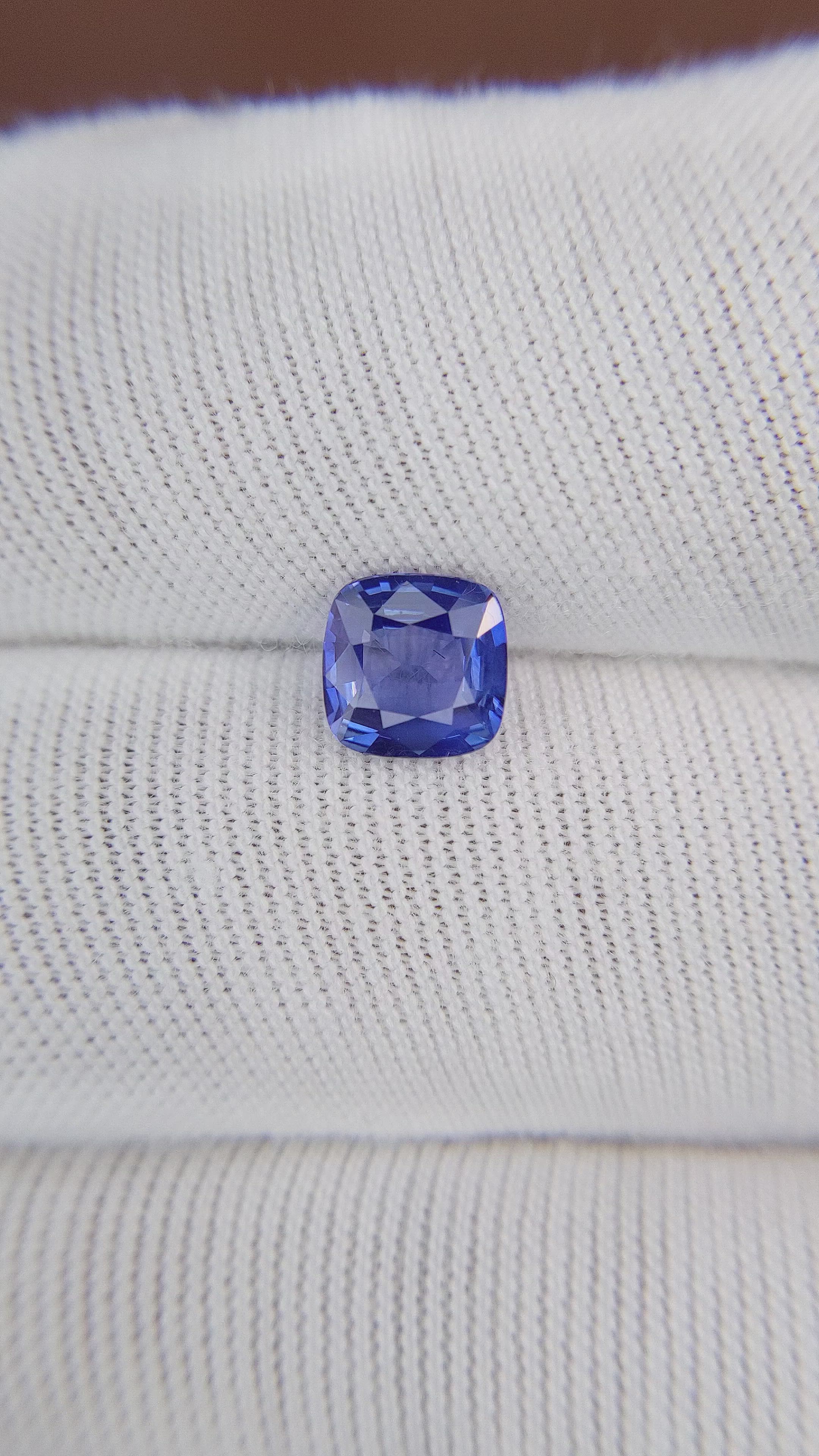 1.21 Ct. Blue Sapphire from Ceylon (Sri Lanka) Size Video