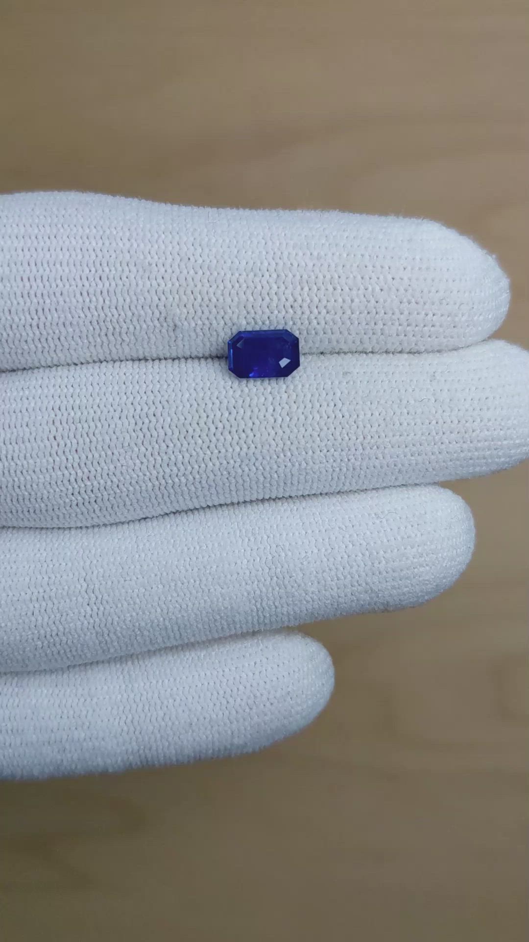 1.31 Ct. Blue Sapphire from Ceylon (Sri Lanka) Size Video