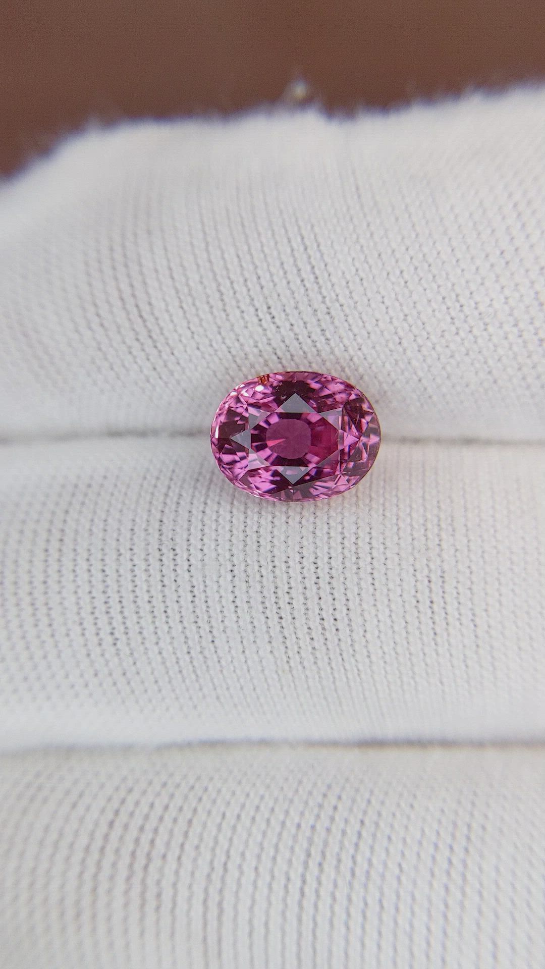 3.40 Ct. Pink Sapphire from Ceylon (Sri Lanka) Size Video
