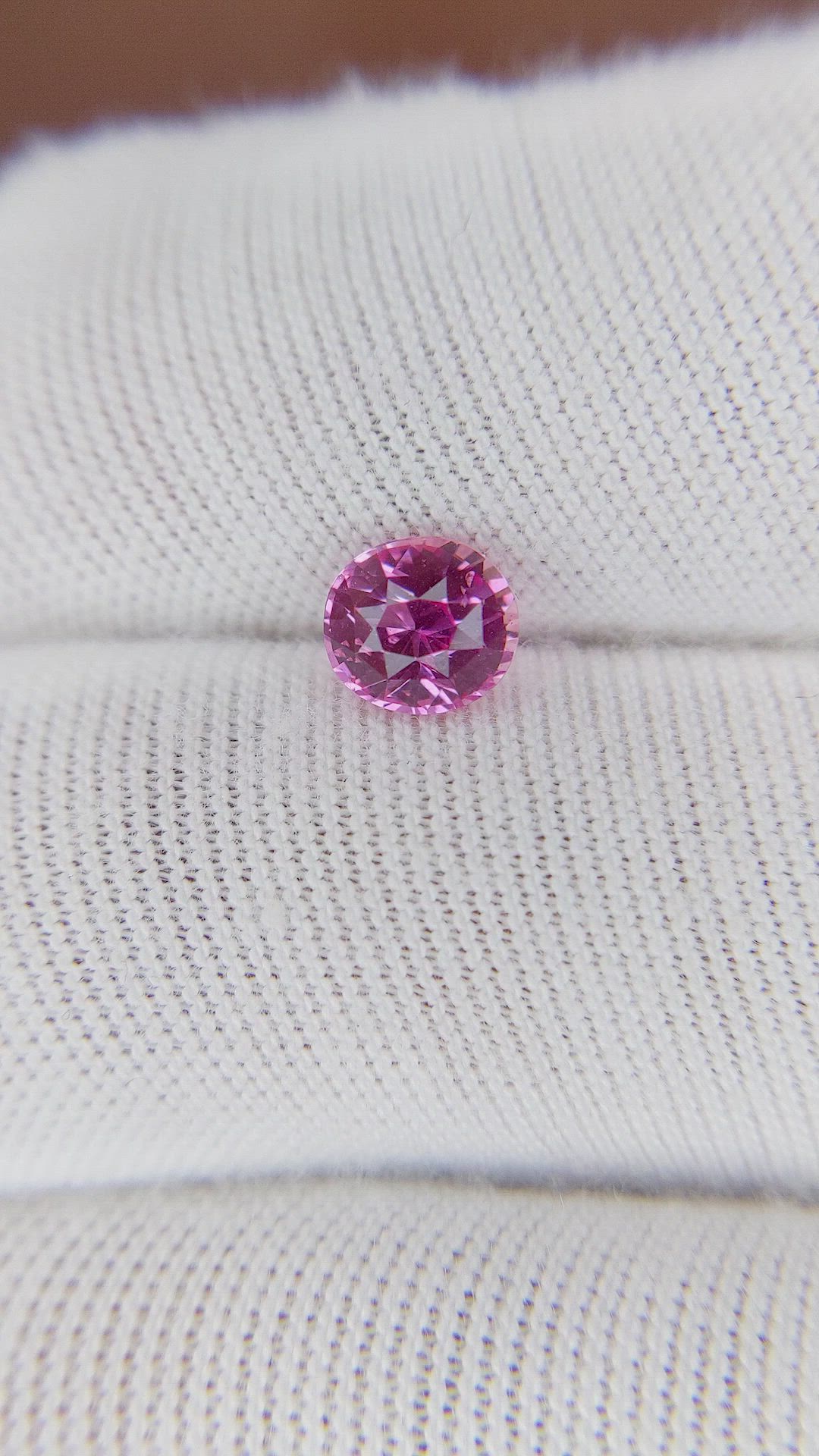 1.06 Ct. Pink Sapphire from Ceylon (Sri Lanka) Size Video