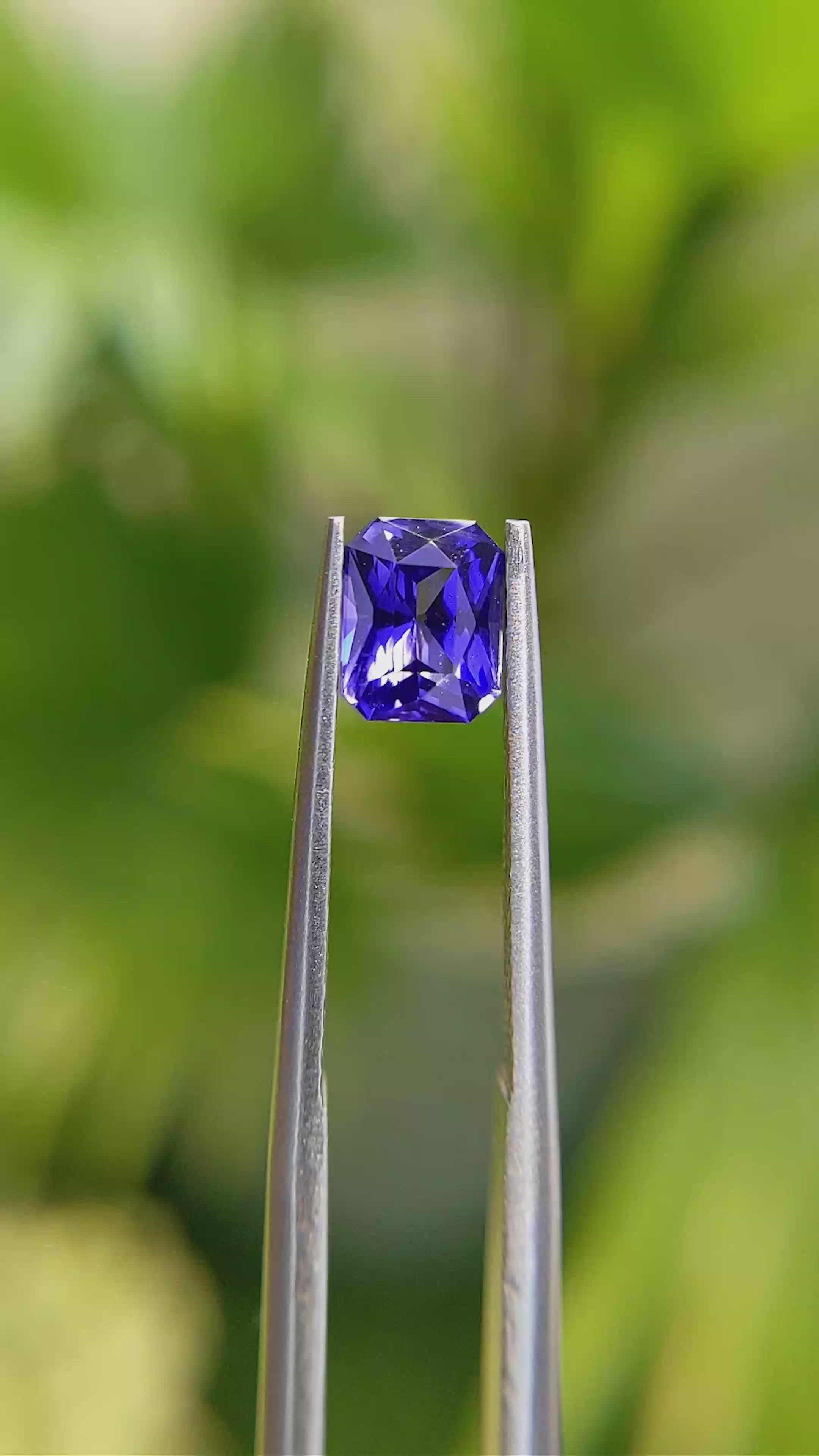 1.09 Ct. Color Change Sapphire from Ceylon (Sri Lanka) Size Video