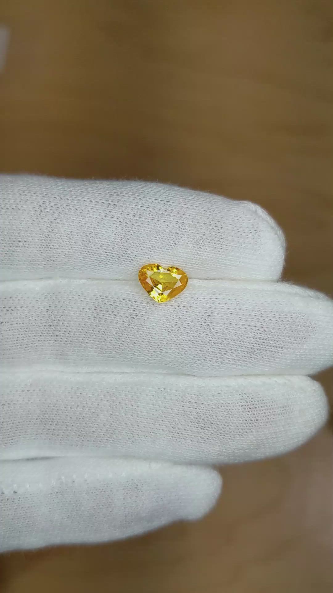 1.32 Ct. Orangish Yellow Sapphire from Ceylon (Sri Lanka) Size Video