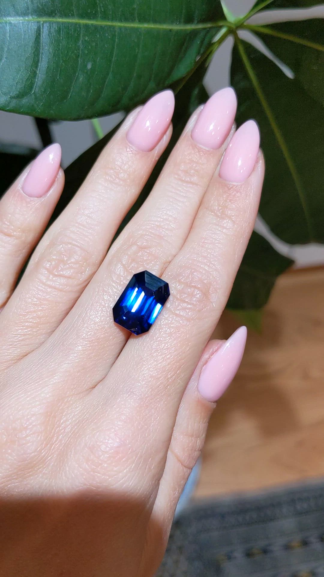 10.94 Ct. Blue Sapphire from Ceylon (Sri Lanka) Size Video