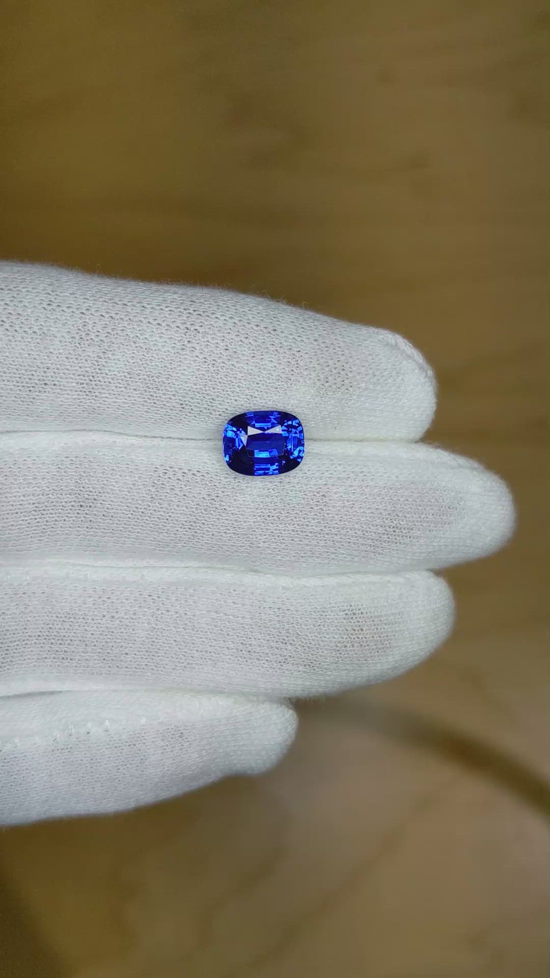3.08 Ct. Blue Sapphire from Ceylon (Sri Lanka) Size Video