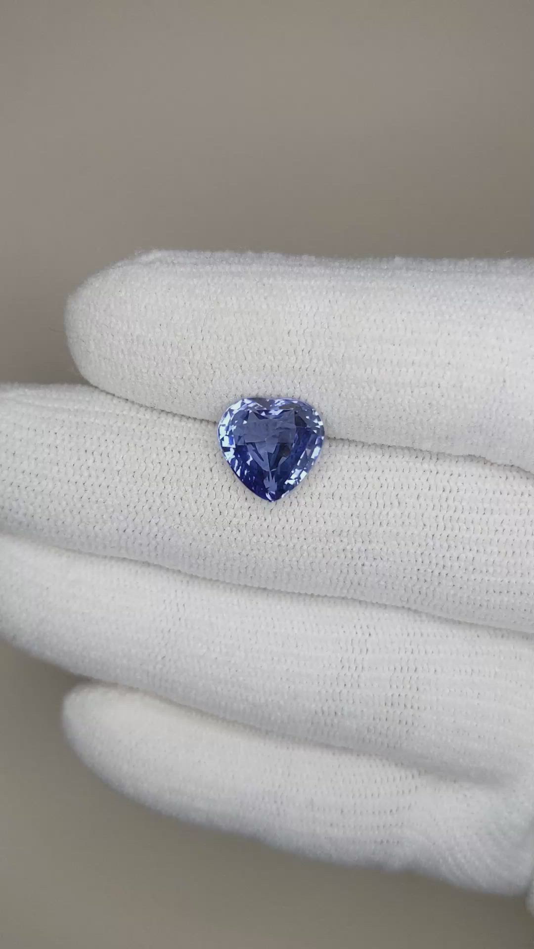 4.24 Ct. Blue Sapphire from Ceylon (Sri Lanka) Size Video