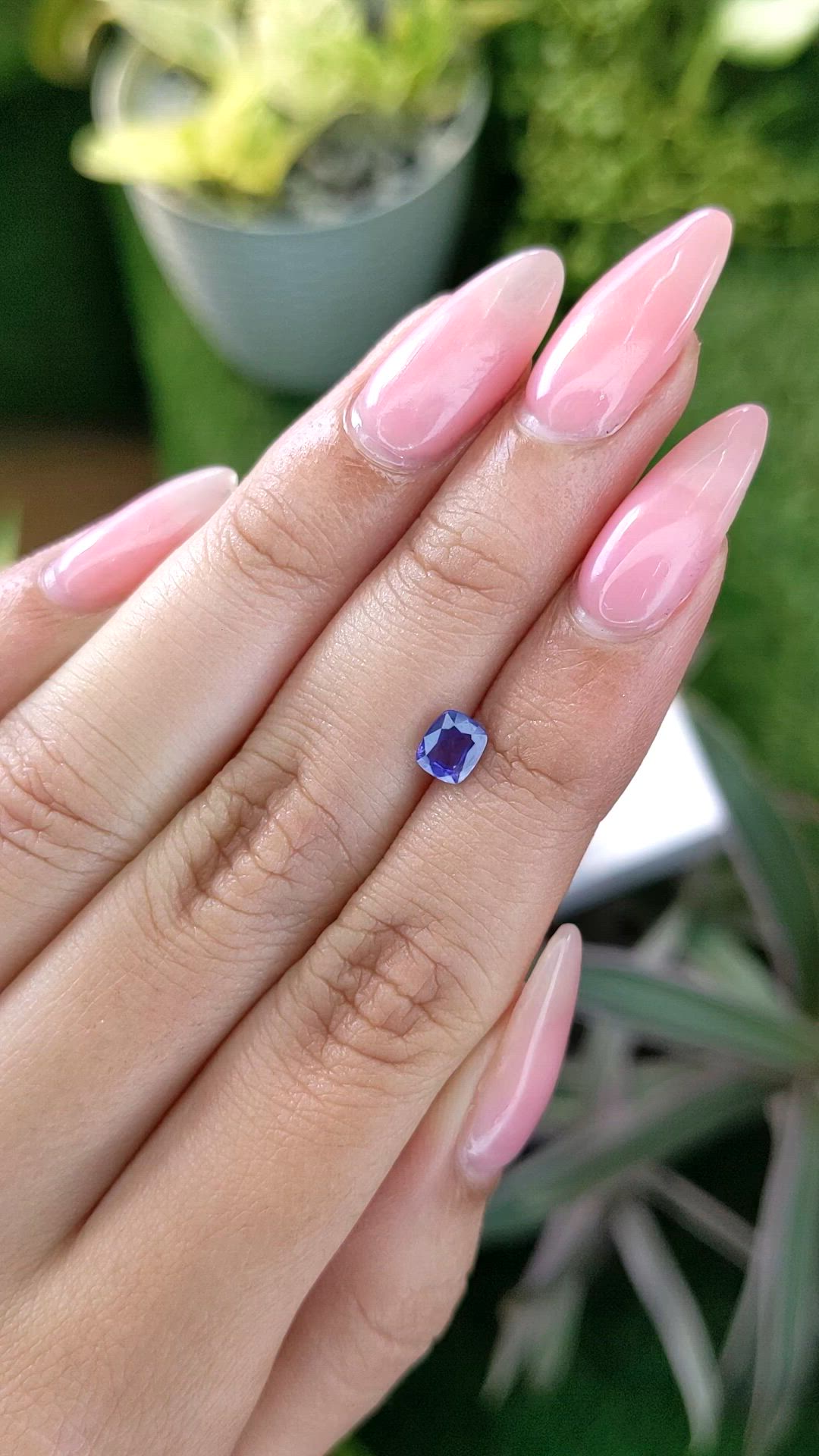 0.69 Ct. Color Change Sapphire from Ceylon (Sri Lanka) Size Video
