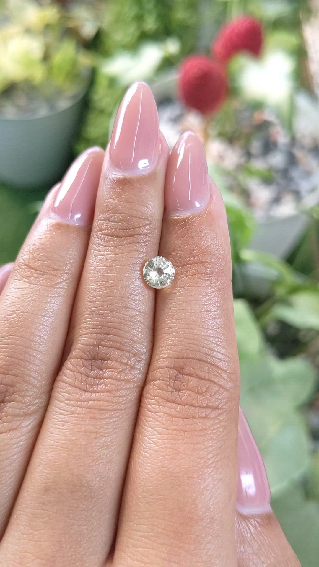 0.86 Ct. Yellow Sapphire from Ceylon (Sri Lanka) Size Video