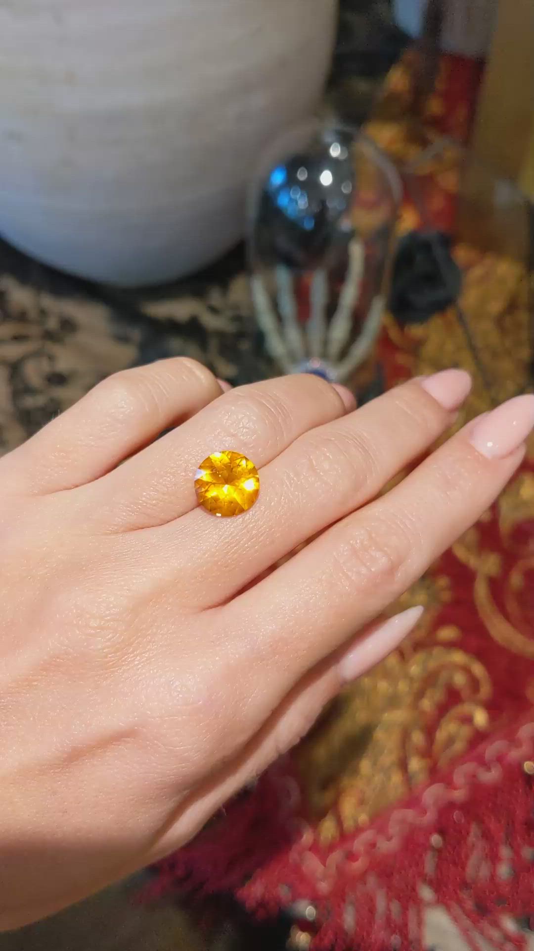 5.63 Ct. Orange Sapphire from Ceylon (Sri Lanka) Size Video