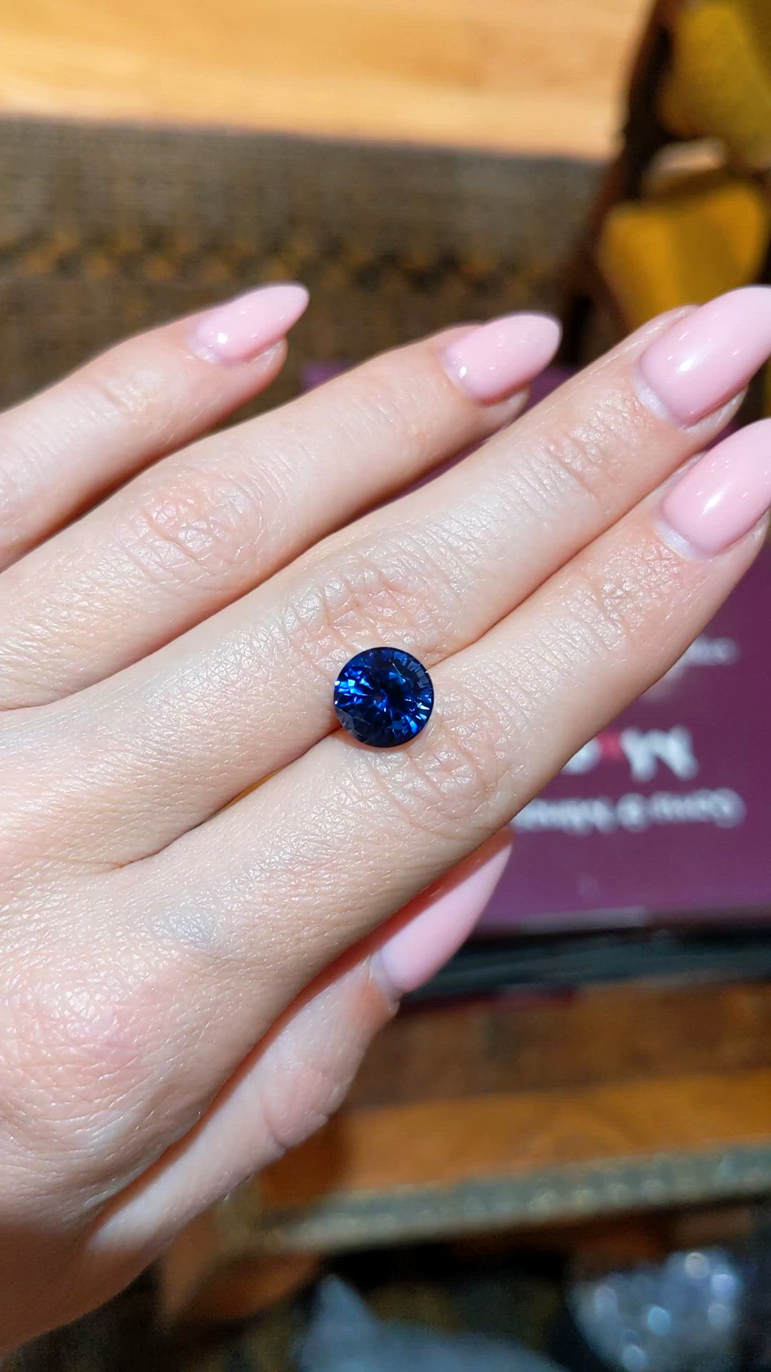 4.03 Ct. Blue Sapphire from Ceylon (Sri Lanka) Size Video