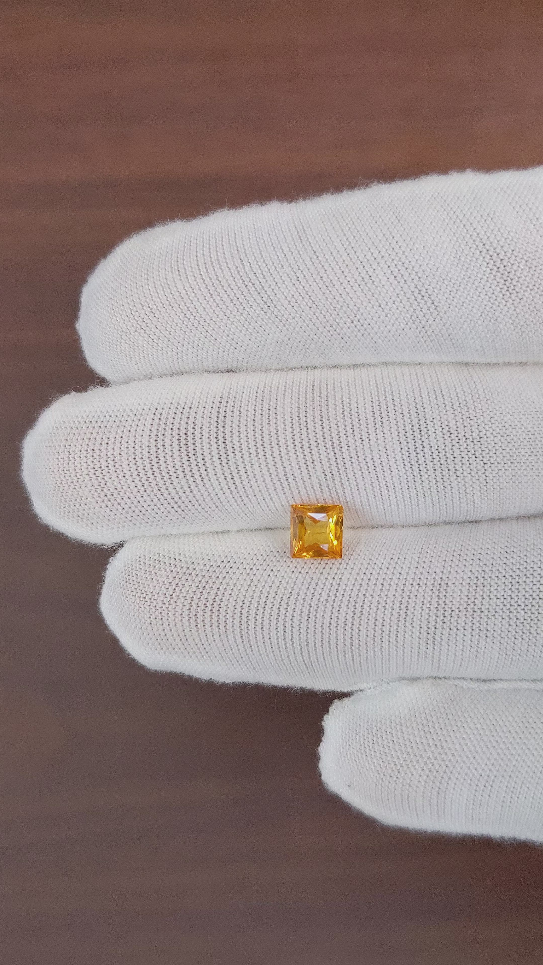 1.18 Ct. Yellowish Orange Sapphire from Ceylon (Sri Lanka) Size Video