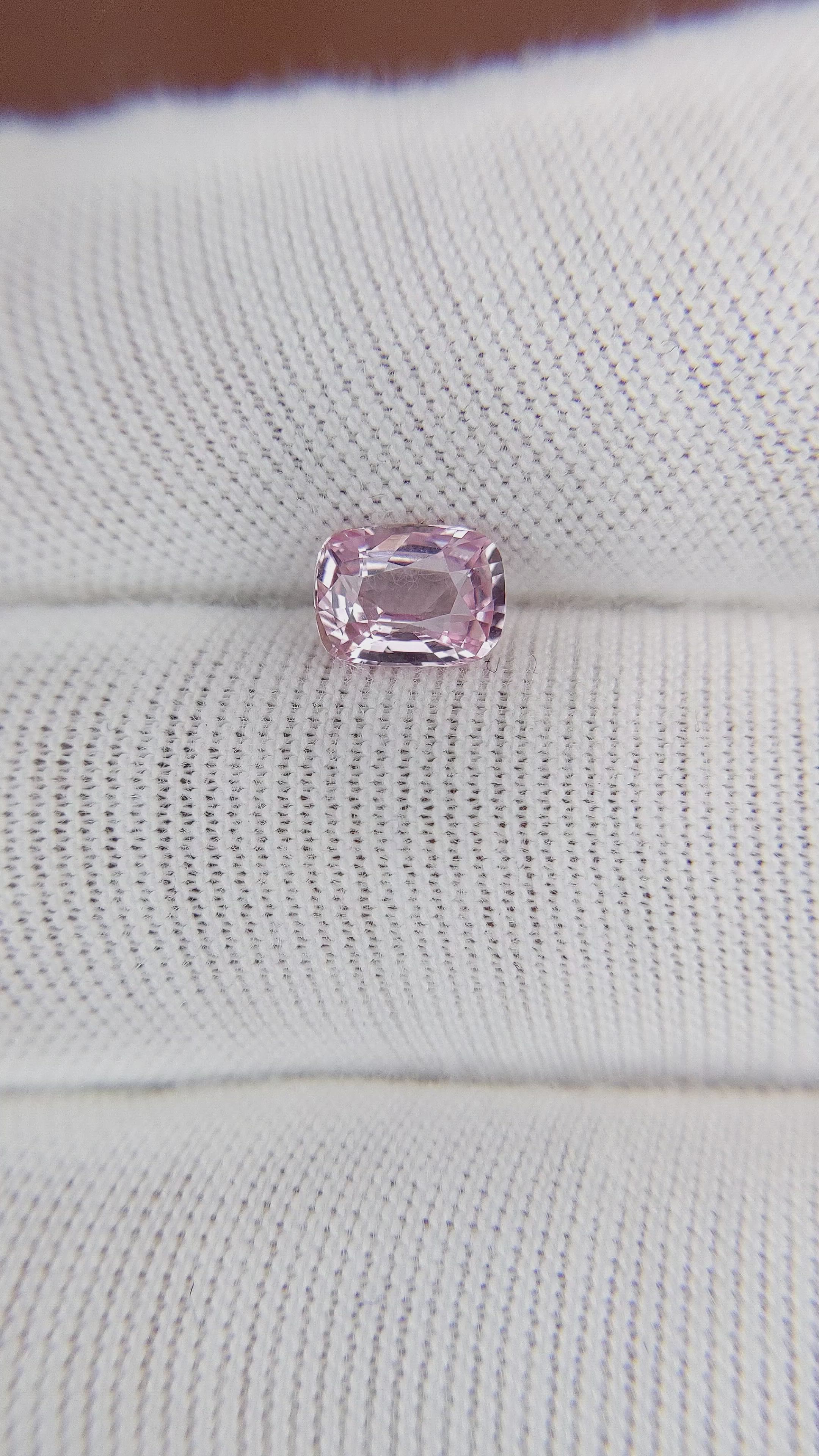 1.04 Ct. Pink Sapphire from Ceylon (Sri Lanka) Size Video