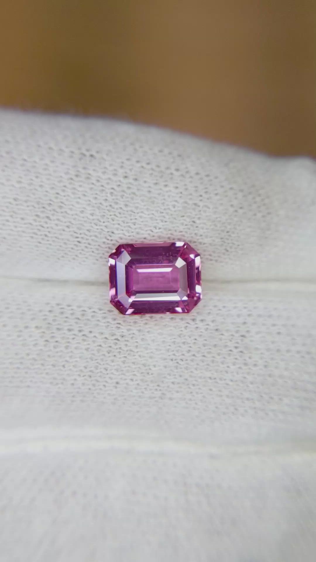 2.94 Ct. Pink Sapphire from Ceylon (Sri Lanka) Size Video
